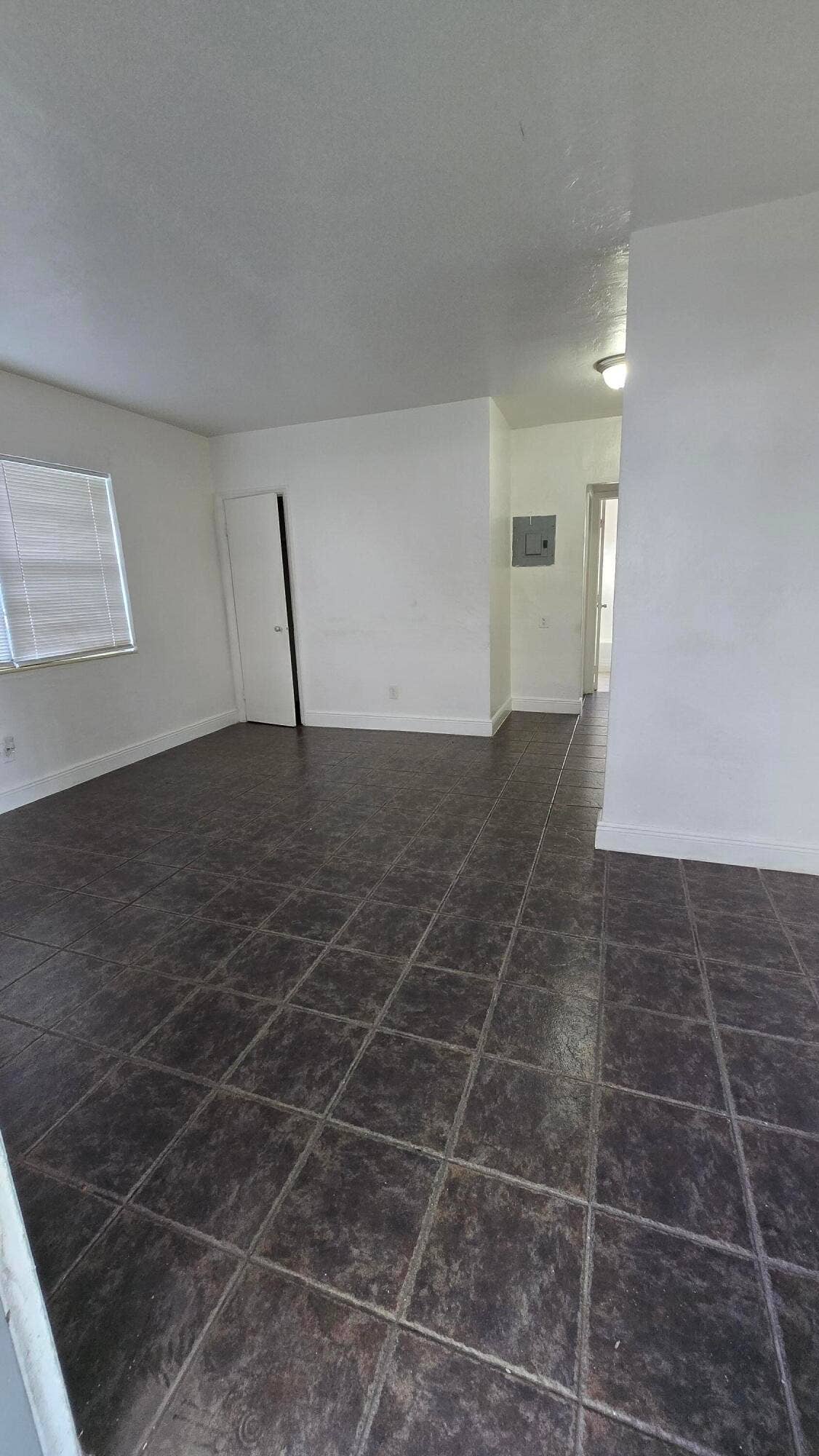 1012 NW 2ND Avenue, #4, Hallandale Beach, FL 33009 20250219_163215
