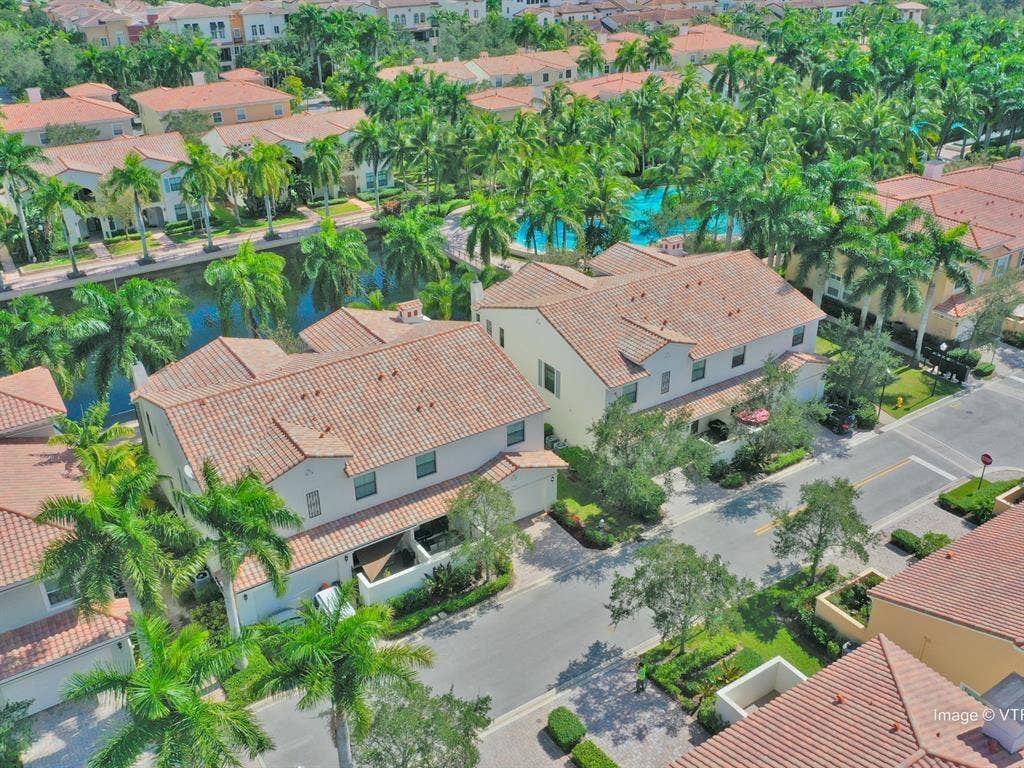 2901 NW 126TH Avenue, #2-320, Sunrise, Sunrise, FL 33323 IMG_7076