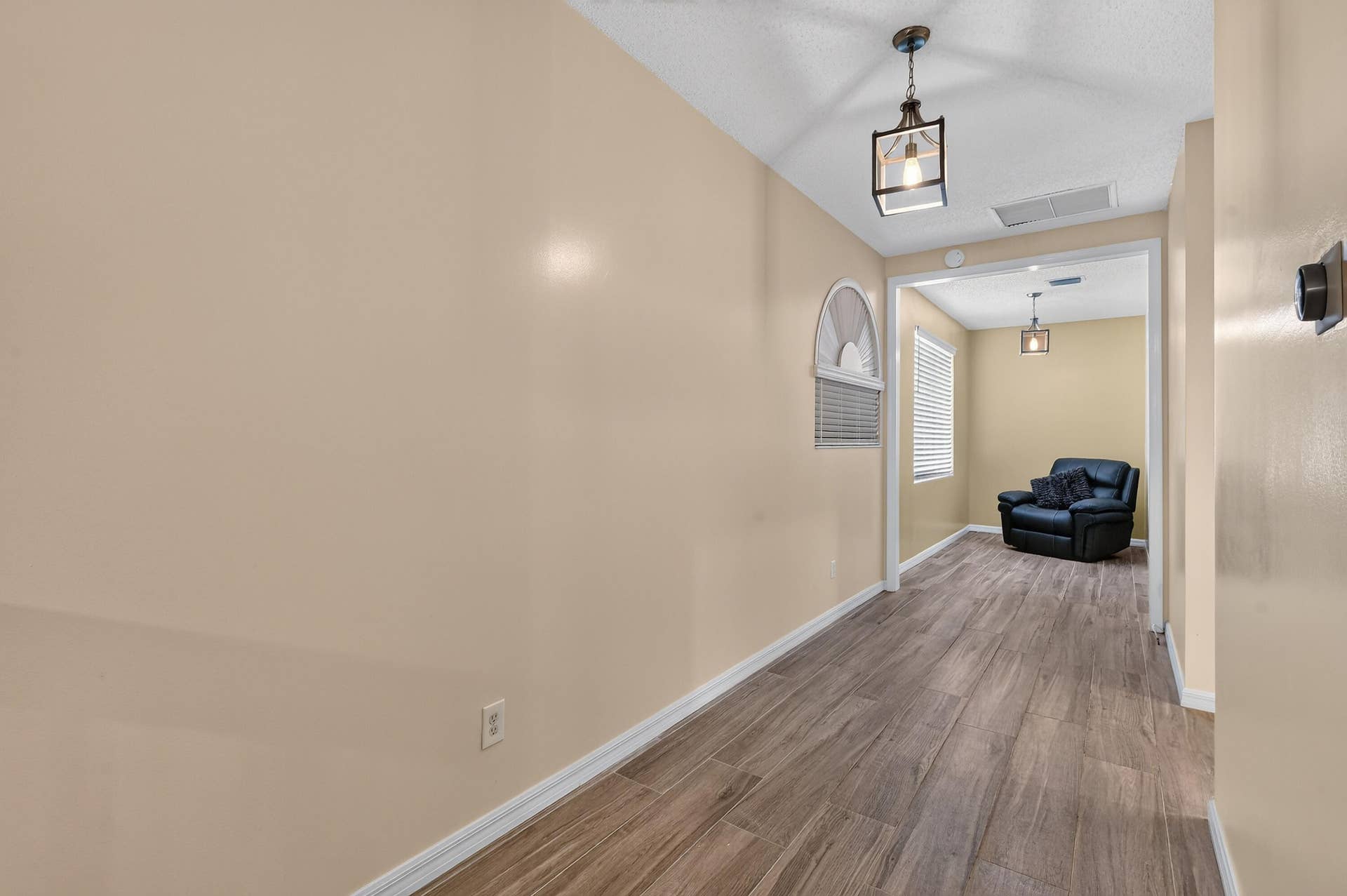 176OrangeDr(51)