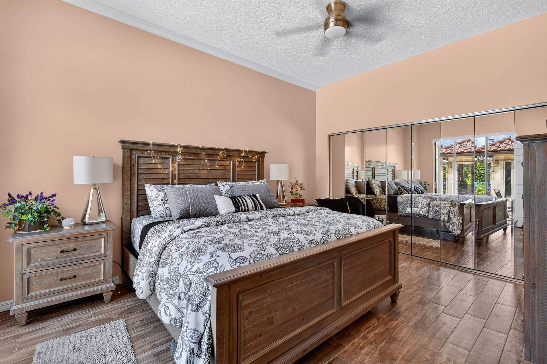 176OrangeDr(36)