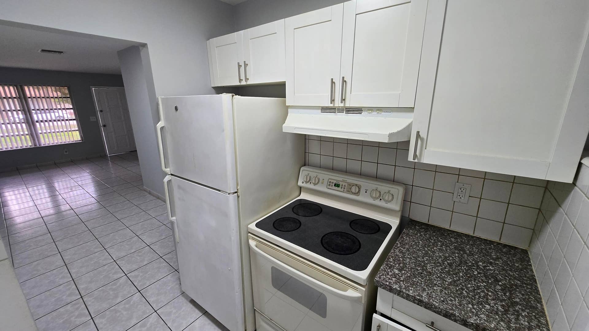 1870 NE 161ST Street, #1870, North Miami Beach, North Miami Beach, FL 33162 20250506_180256
