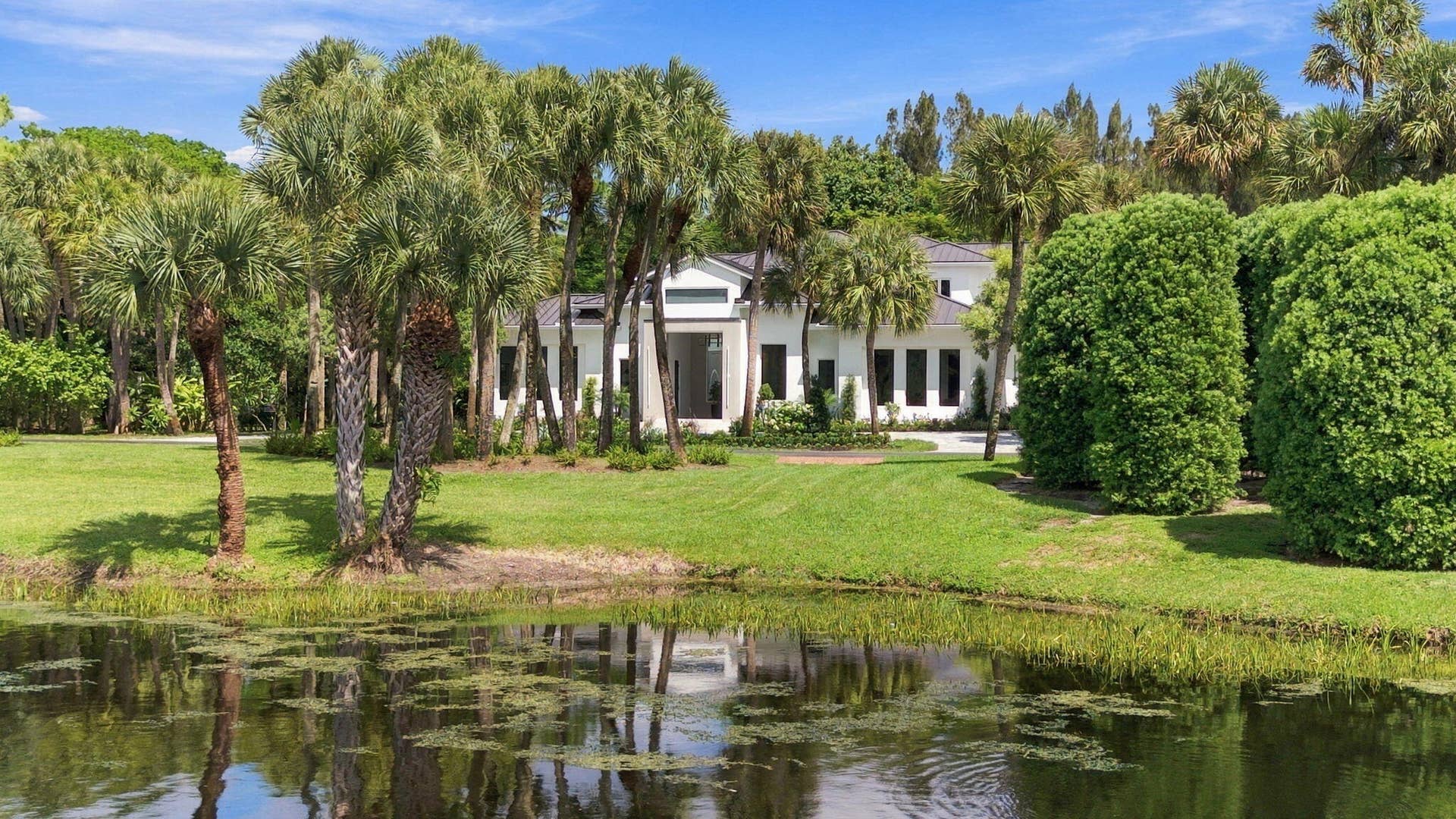 16132 Bridlewood Circle, Delray Beach, FL 33445 Front