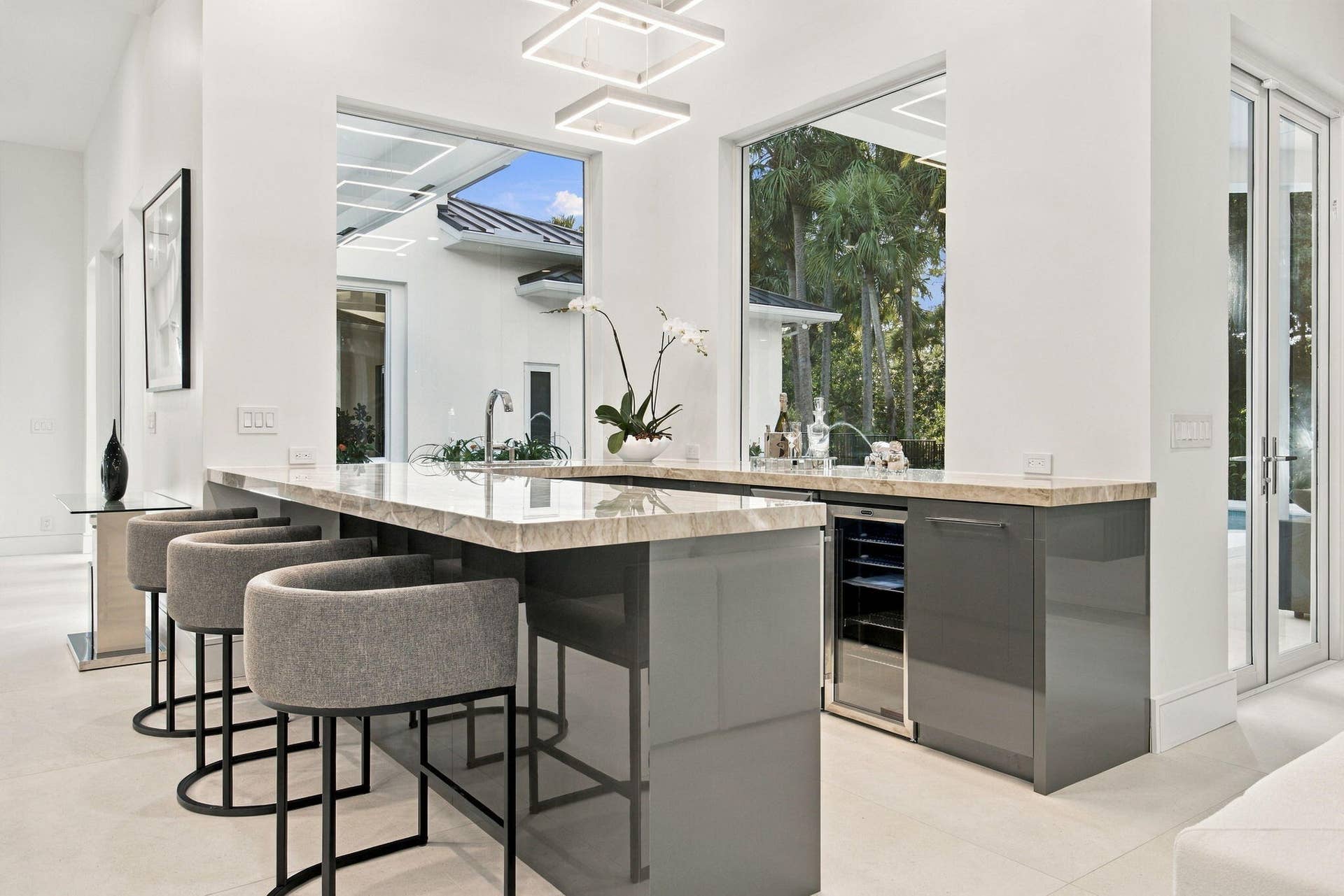 16132 Bridlewood Circle, Delray Beach, FL 33445 Wet Bar
