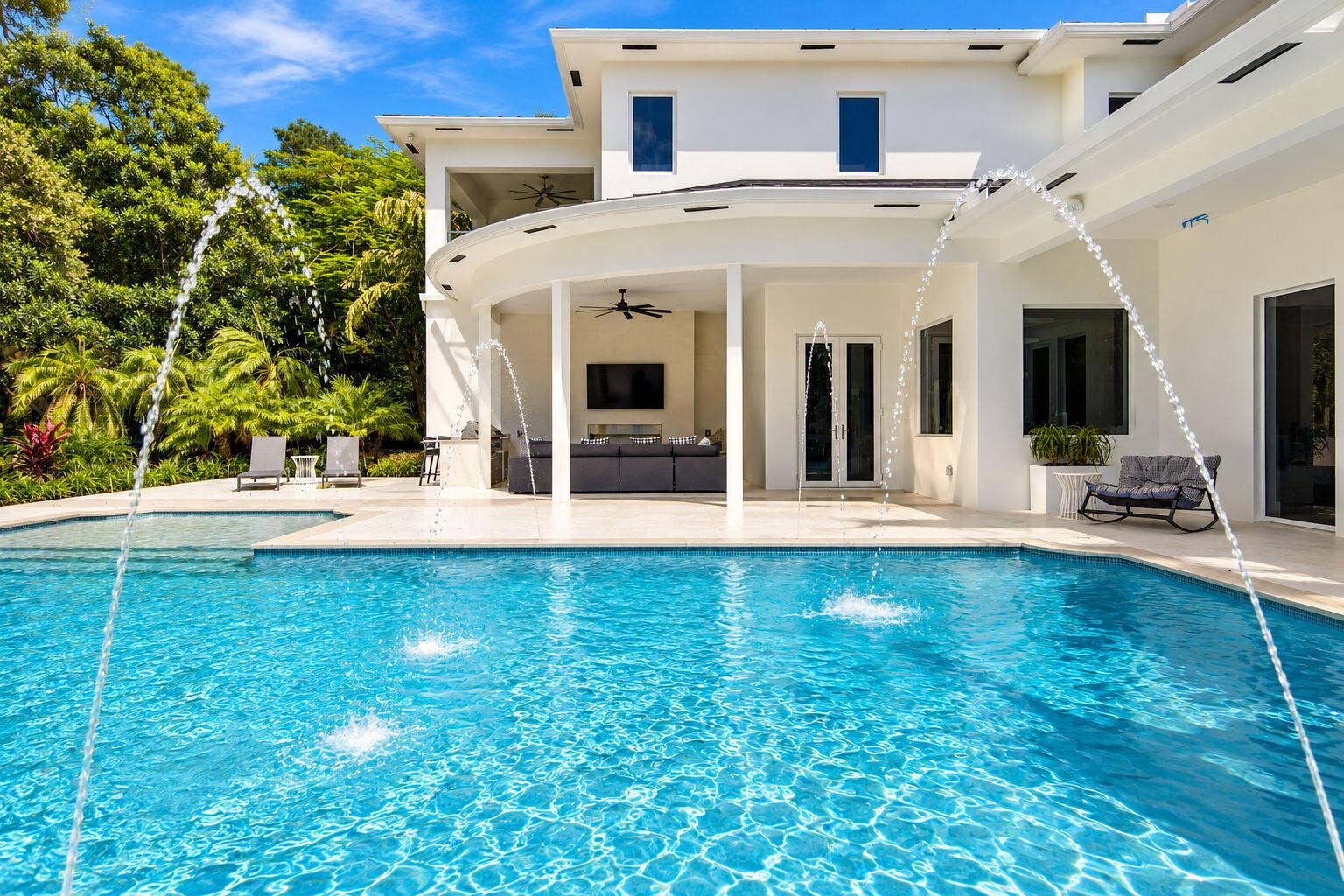 16132 Bridlewood Circle, Delray Beach, FL 33445 Pool