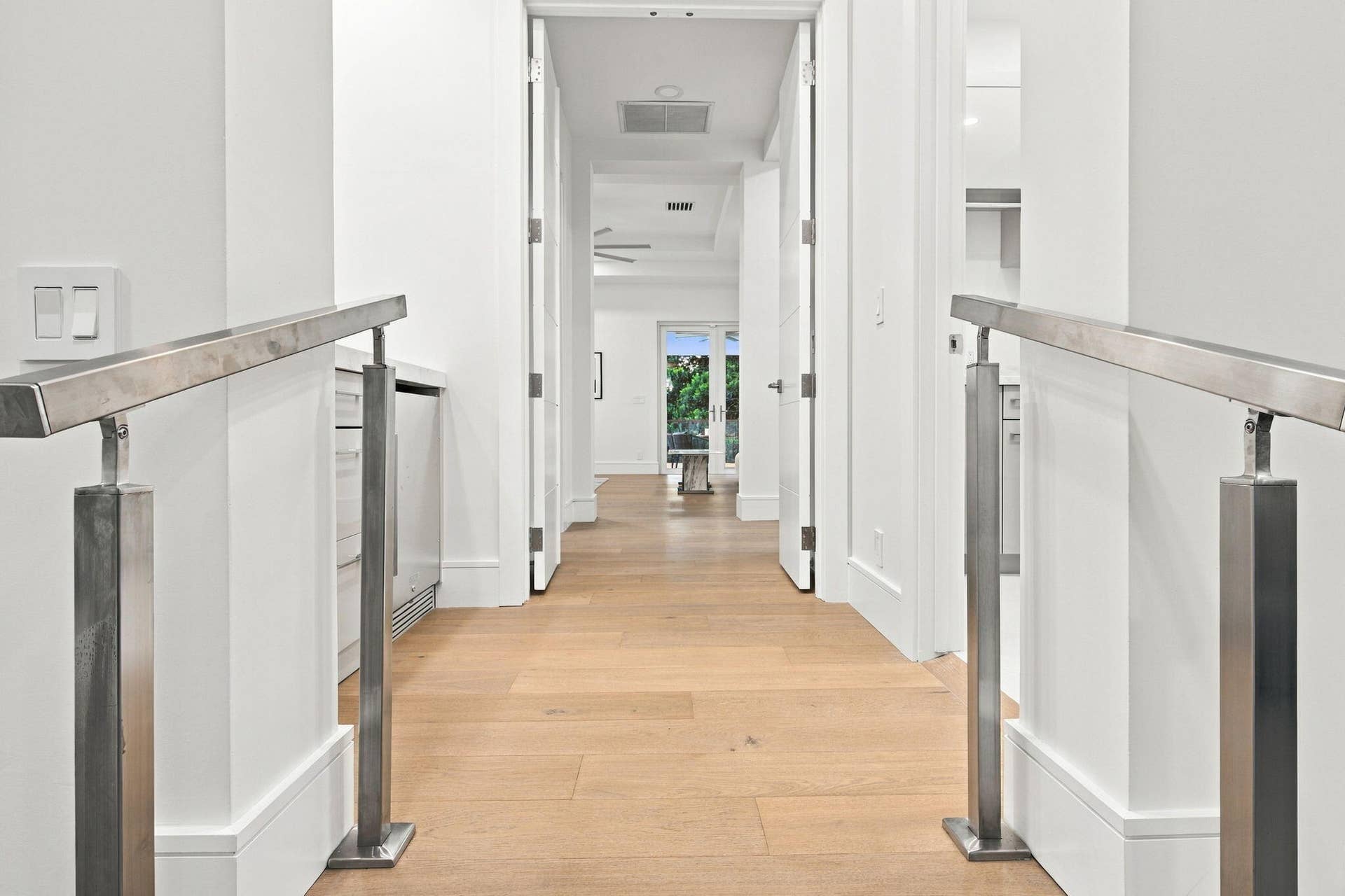 16132 Bridlewood Circle, Delray Beach, FL 33445 Primary Suite Entry