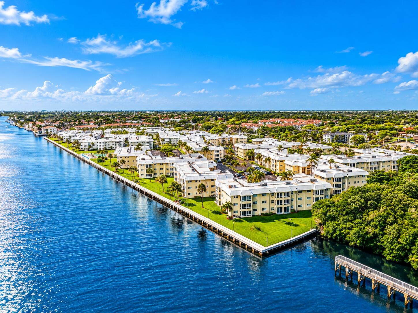 COASTAL LIVING