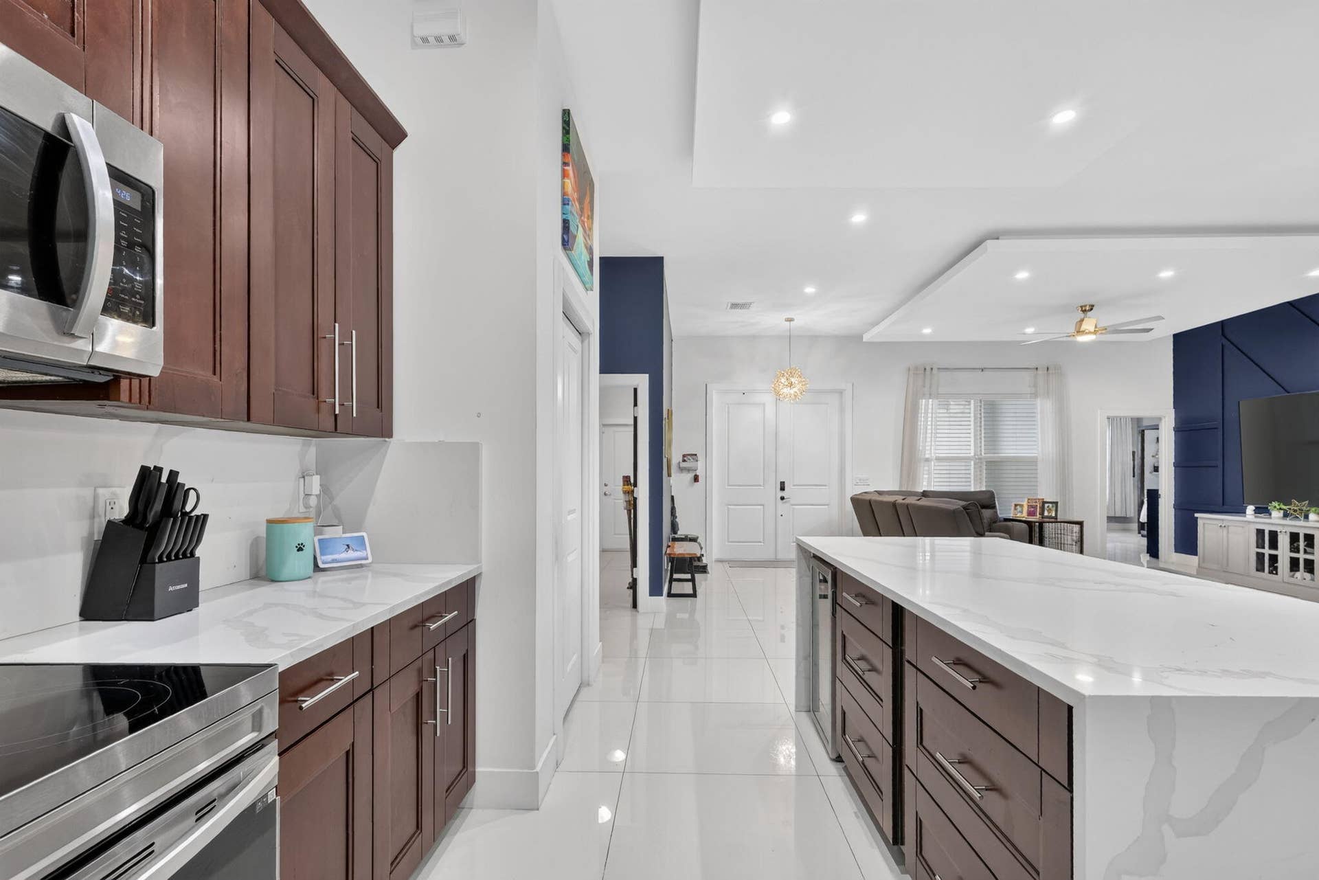 gourmet kitchen with island