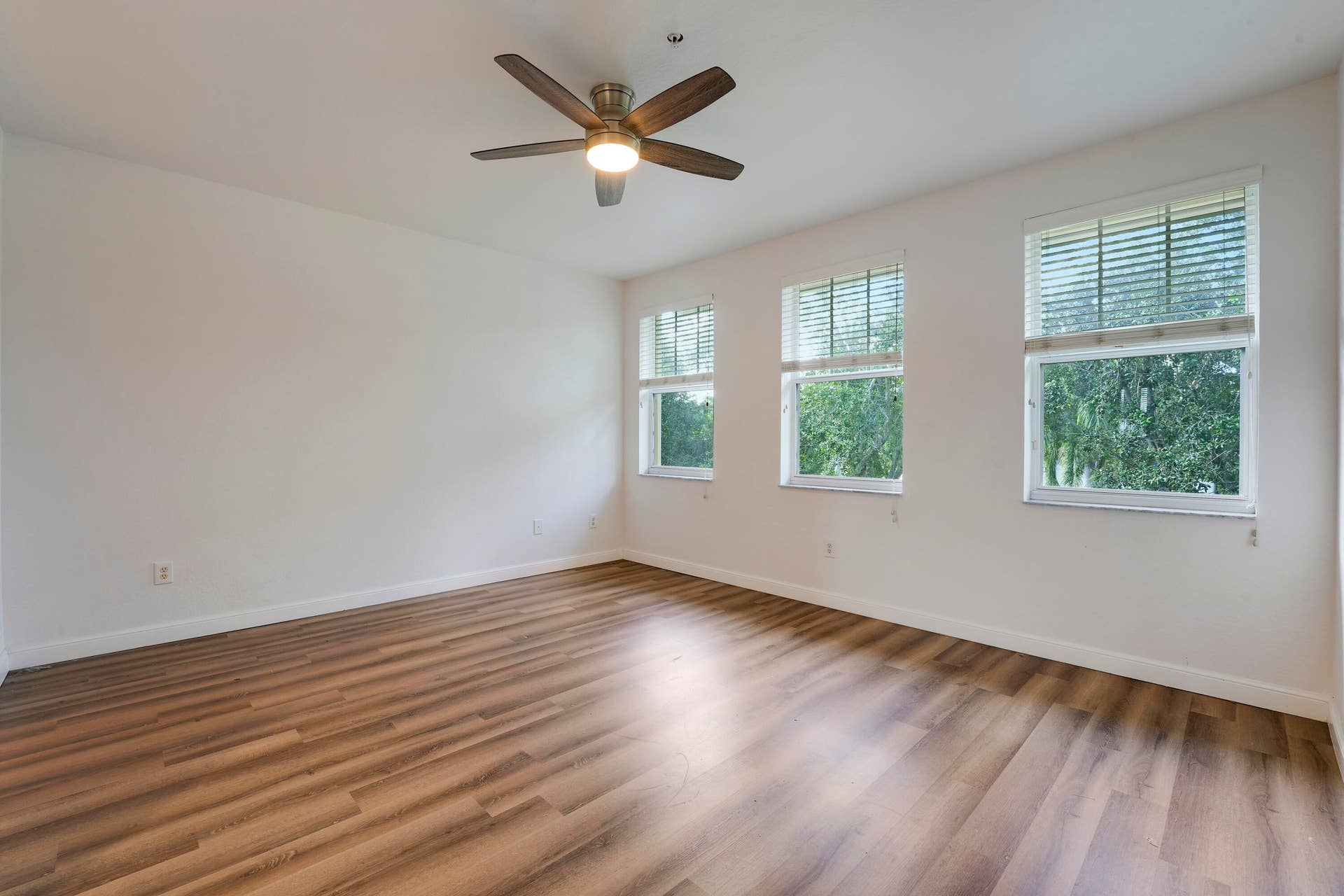 430 AMADOR Lane, #6, West Palm Beach, FL 33401 Master Bedroom