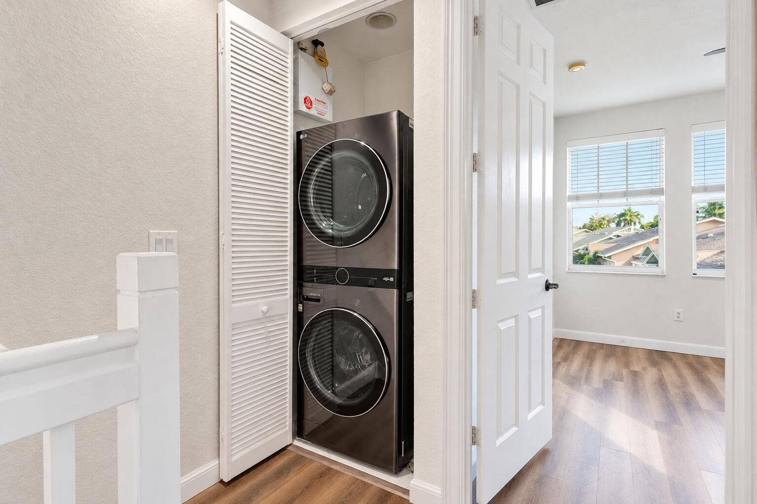 430 AMADOR Lane, #6, West Palm Beach, FL 33401 brand new washer and dryer