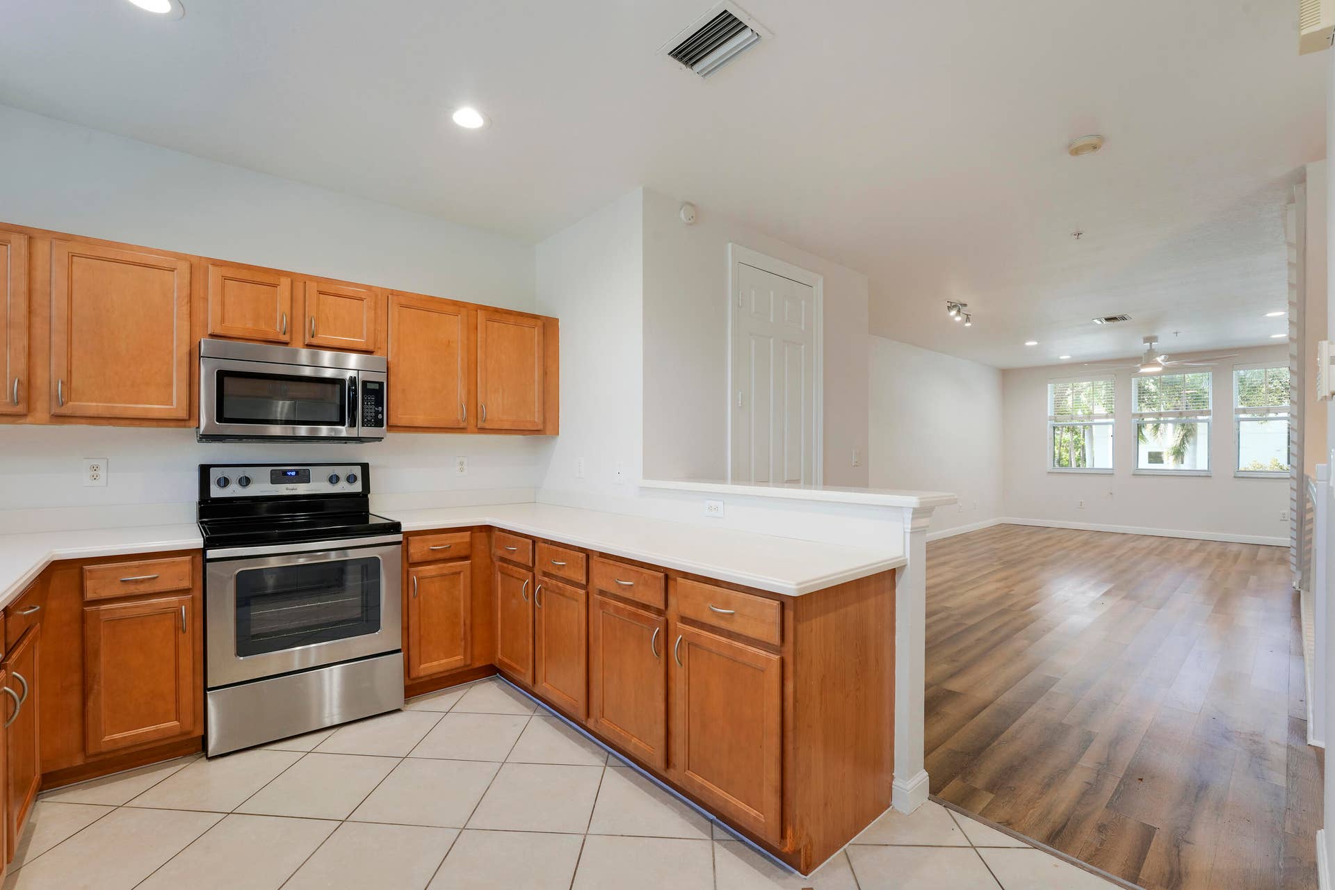 430 AMADOR Lane, #6, West Palm Beach, FL 33401 kitchen and living room