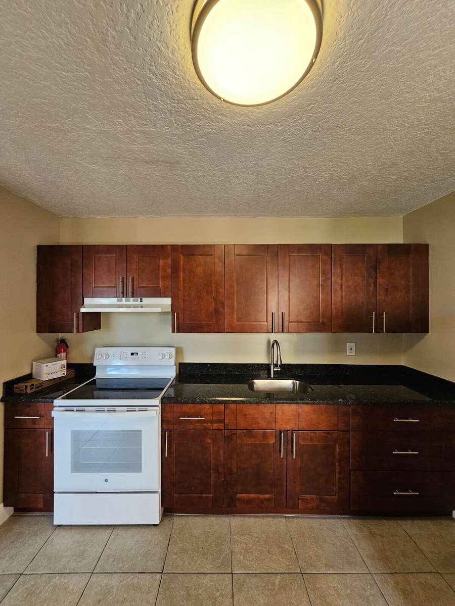 Property photo for 1200 W Blue Heron Boulevard, #5, Riviera Beach, FL