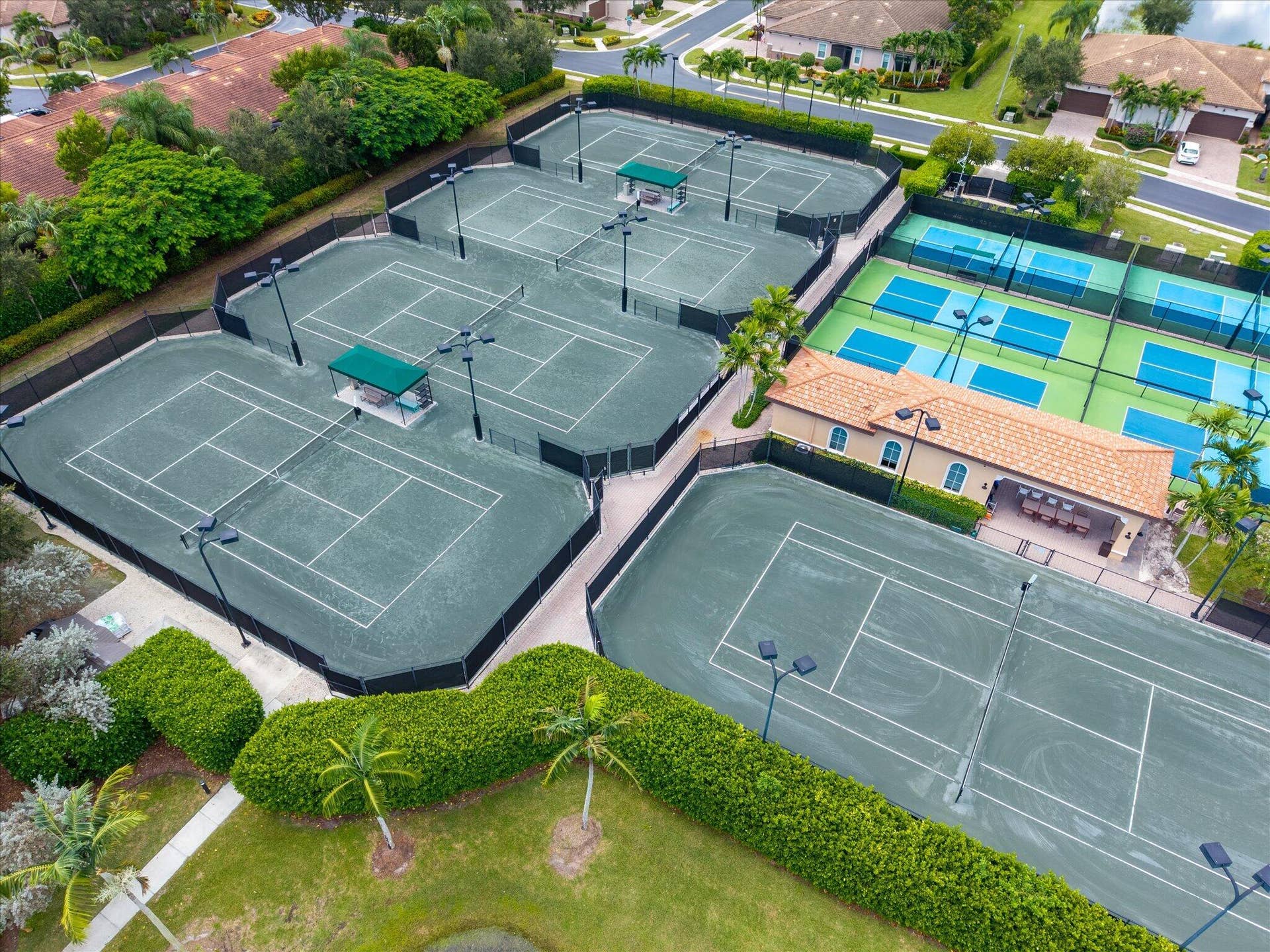 15074 VIA PORTA, Delray Beach, FL 33446 50-50