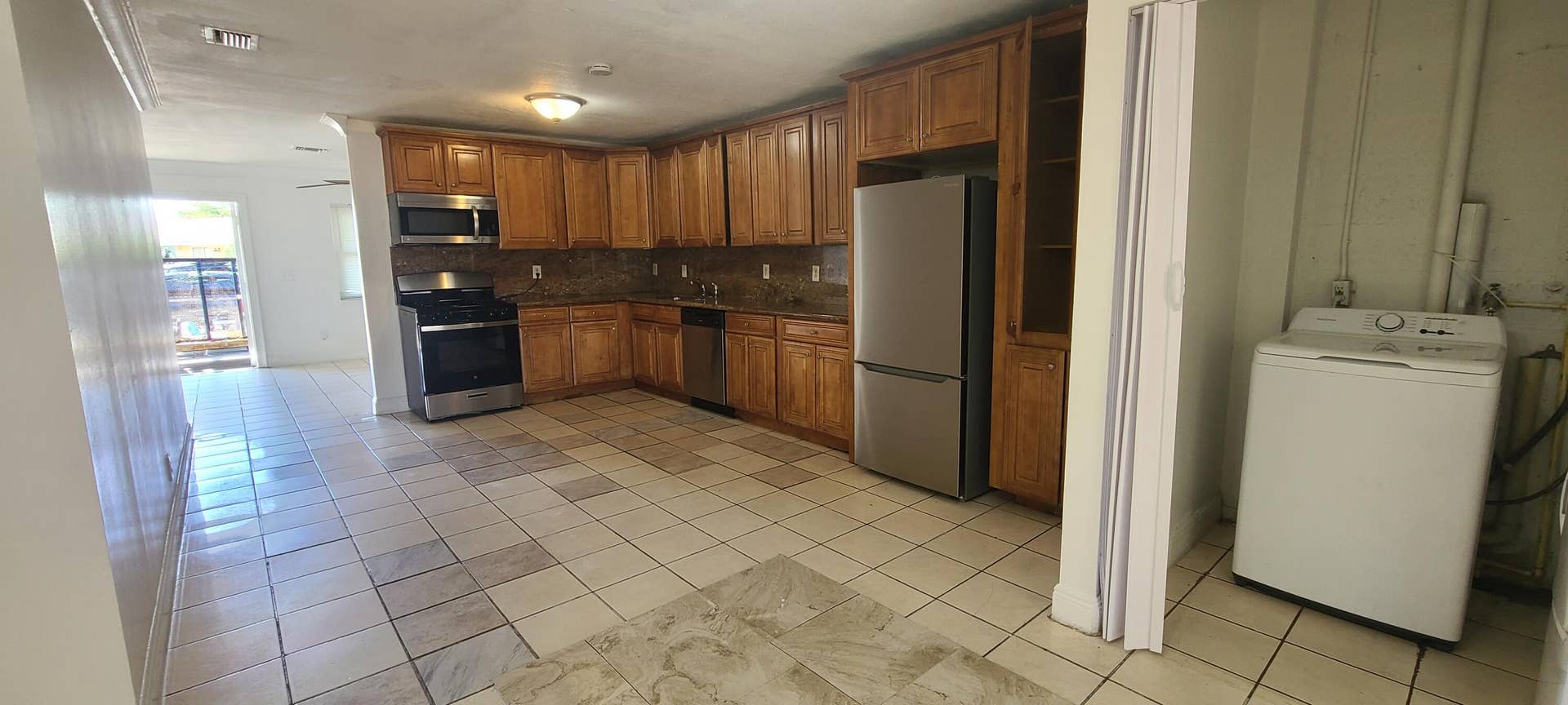1769 Keenland Circle, West Palm Beach, FL 33415 20251028_115124