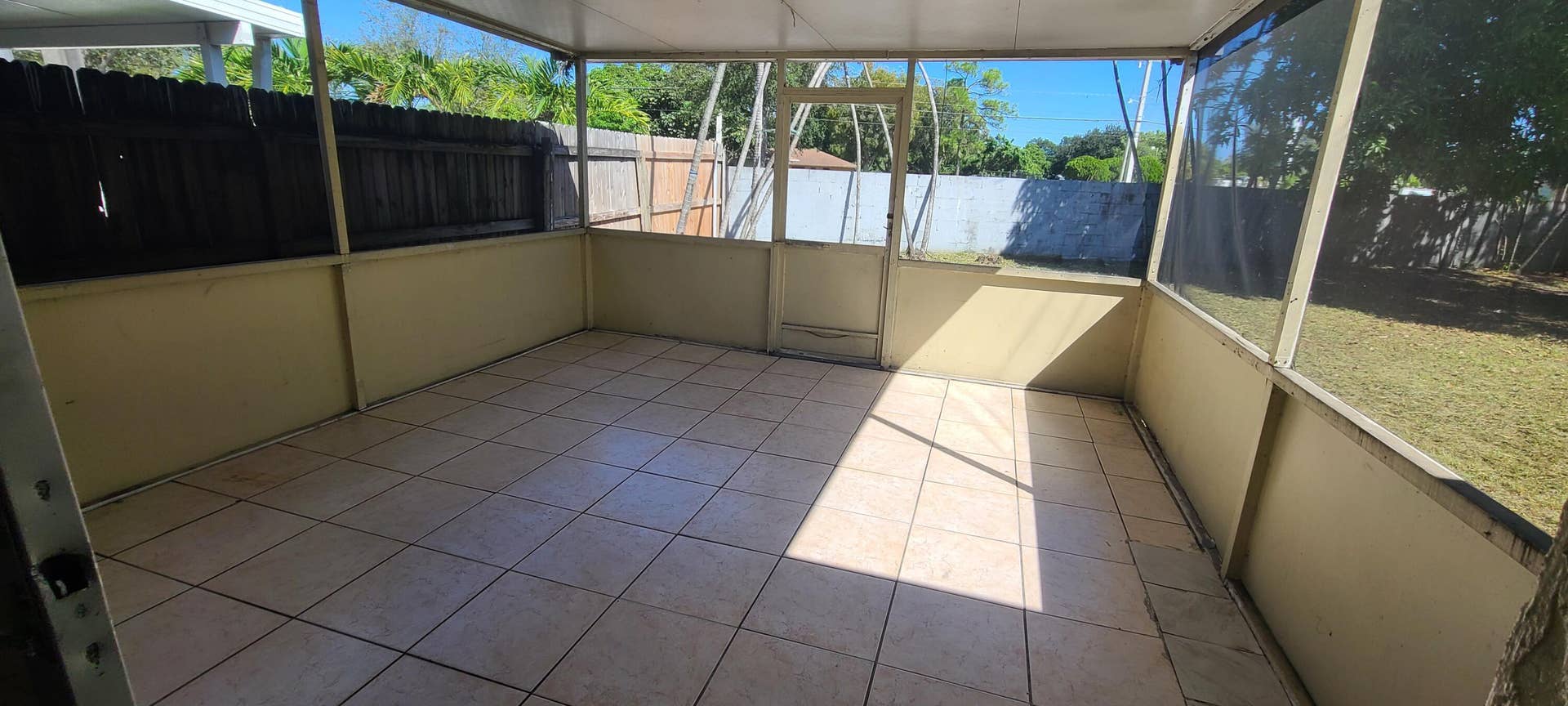 1769 Keenland Circle, West Palm Beach, FL 33415 20251028_115335