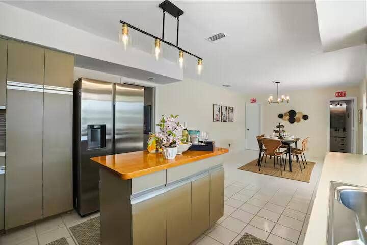 5307 NE 32nd Avenue, Fort Lauderdale, Fort Lauderdale, FL 33308 IMG_0327