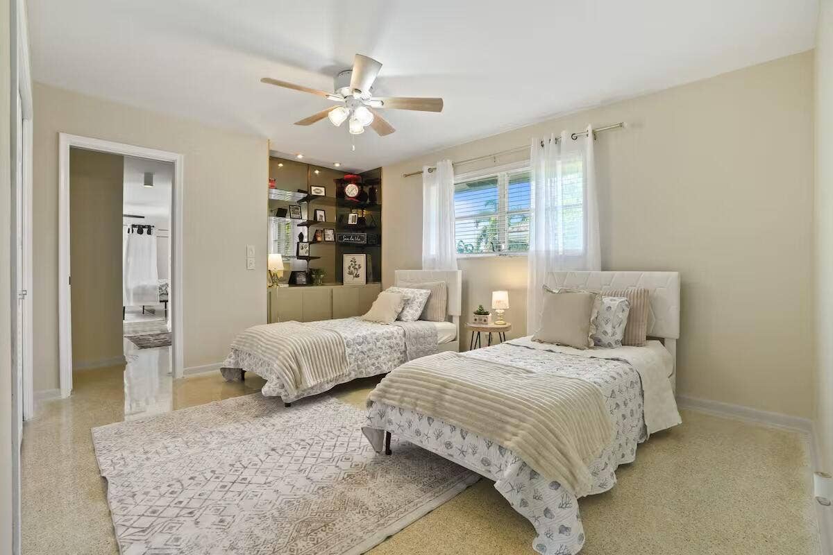 5307 NE 32nd Avenue, Fort Lauderdale, Fort Lauderdale, FL 33308 IMG_0353