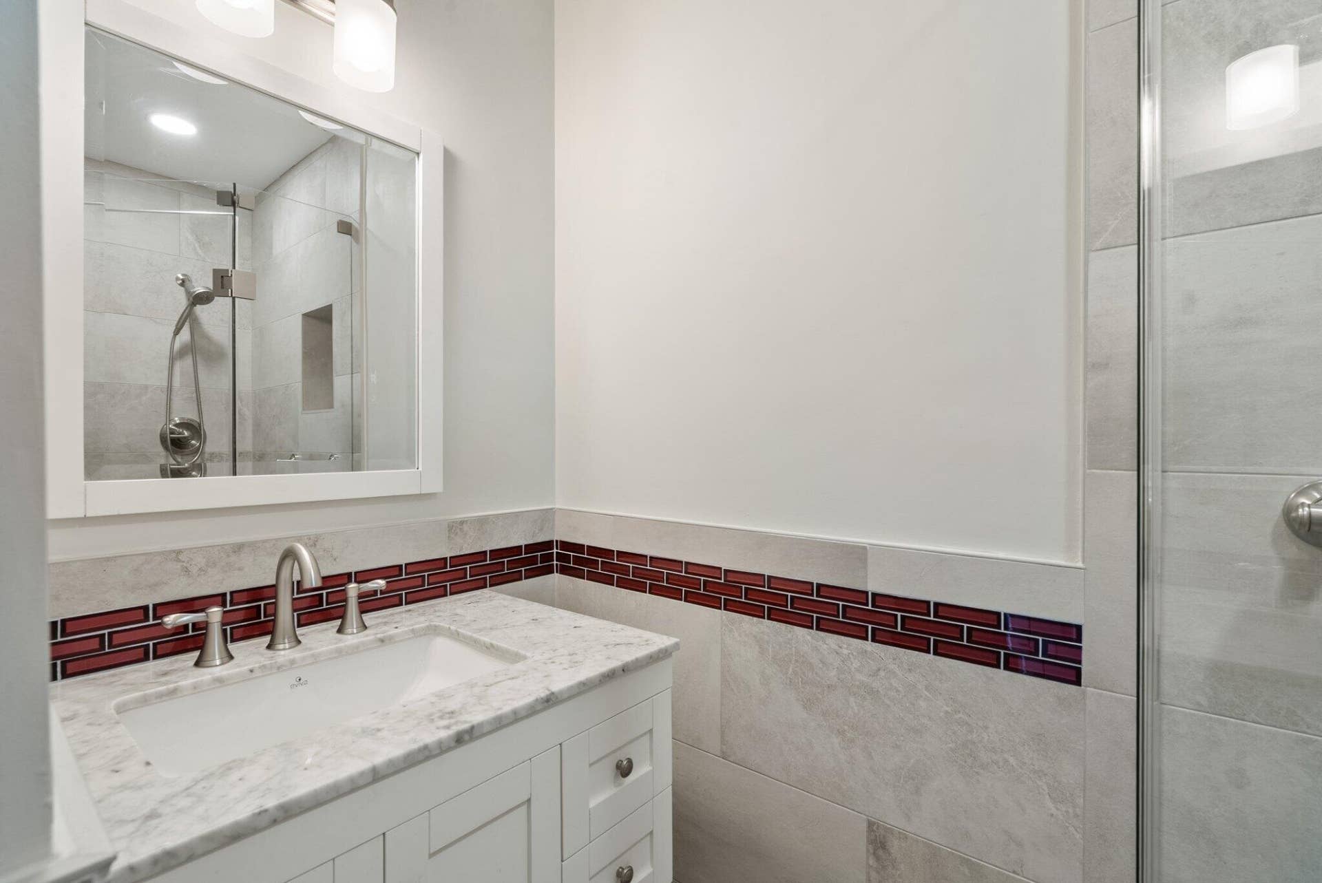 Bath 2 - reconfigured to add more space