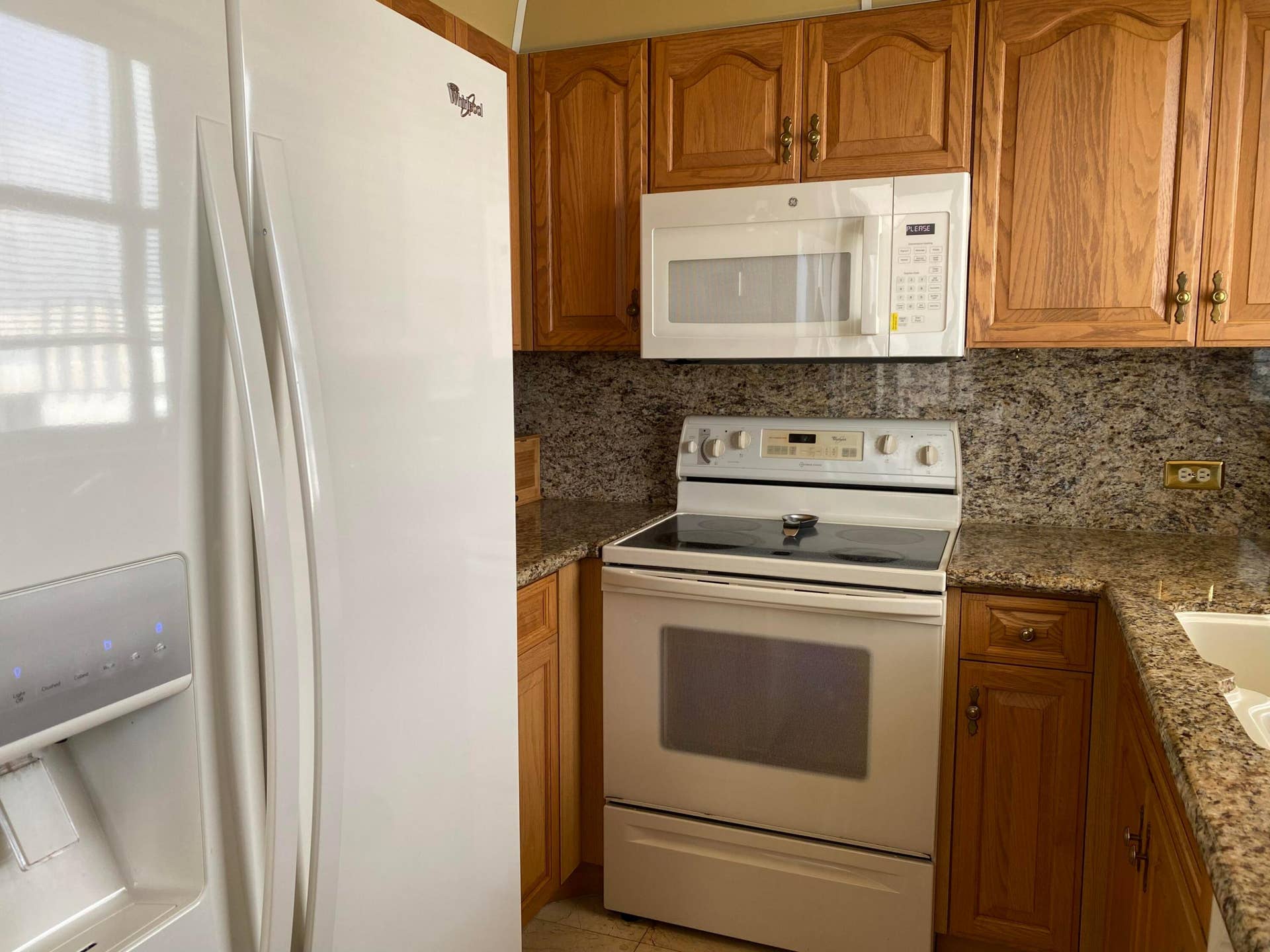 1010 S OCEAN Boulevard, #PH12, Pompano Beach, Pompano Beach, FL 33062 IMG_3954