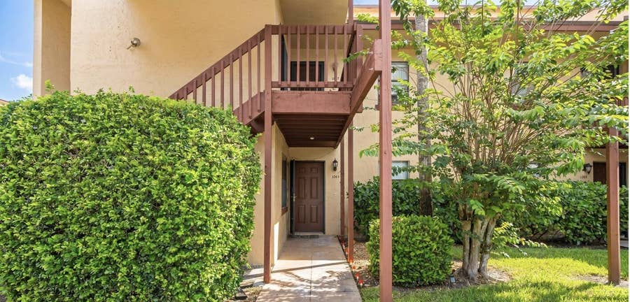 Property photo for 1303 Lakeview Drive E, Royal Palm Beach, FL