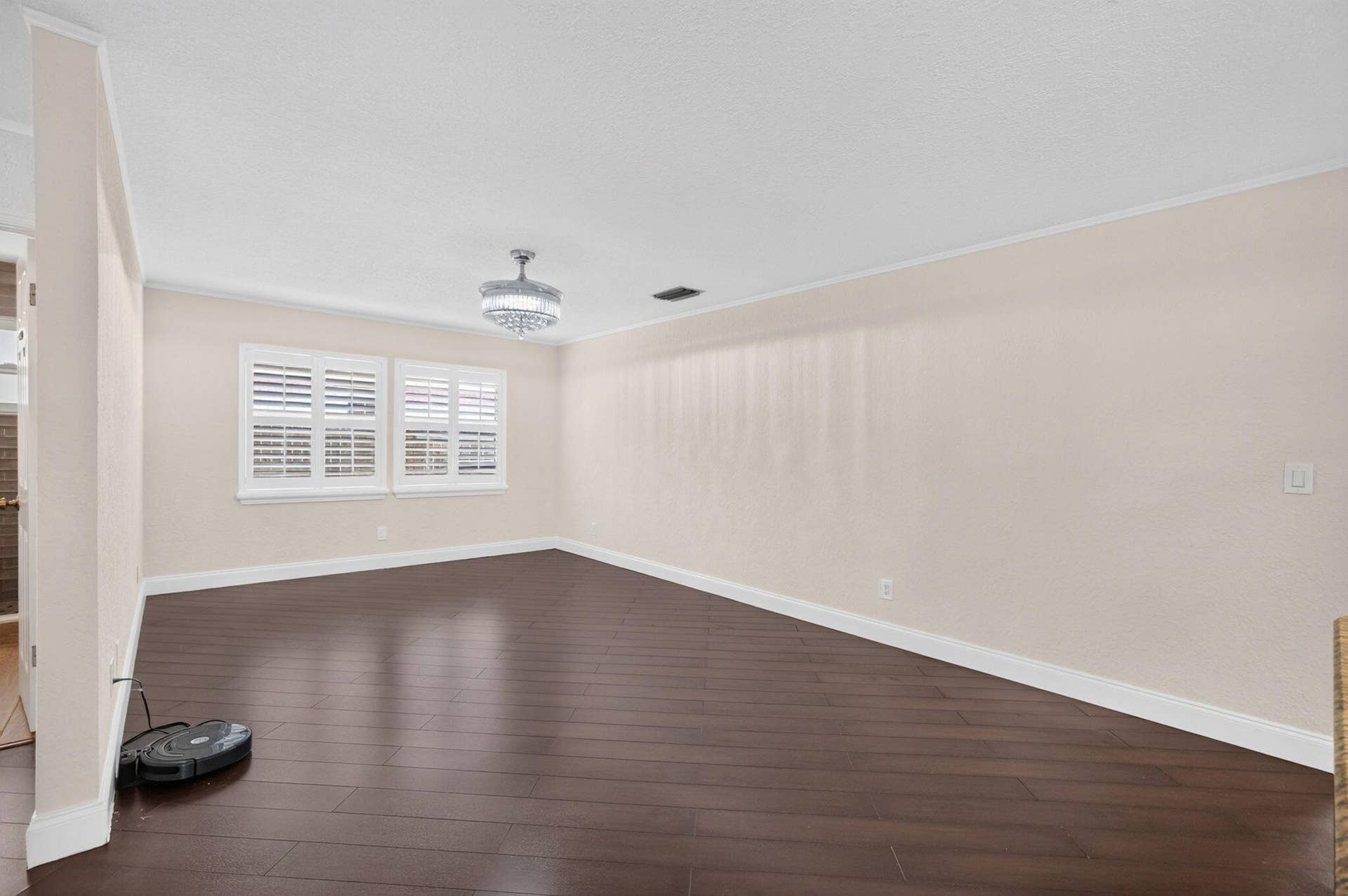 25-web-or-mls-5D1A5044