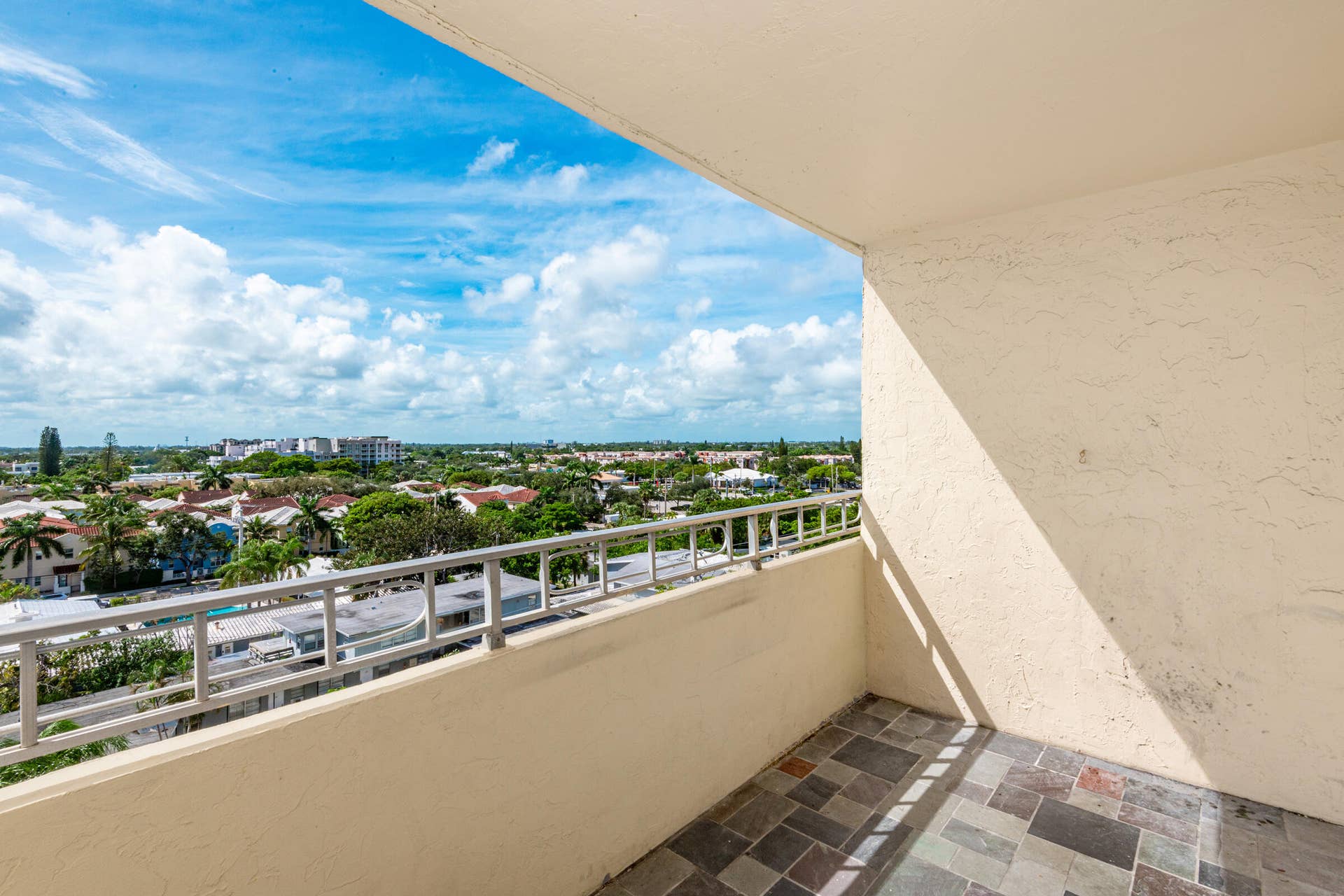 900 NE 18th Avenue, #802, Fort Lauderdale, FL 33304 0-21