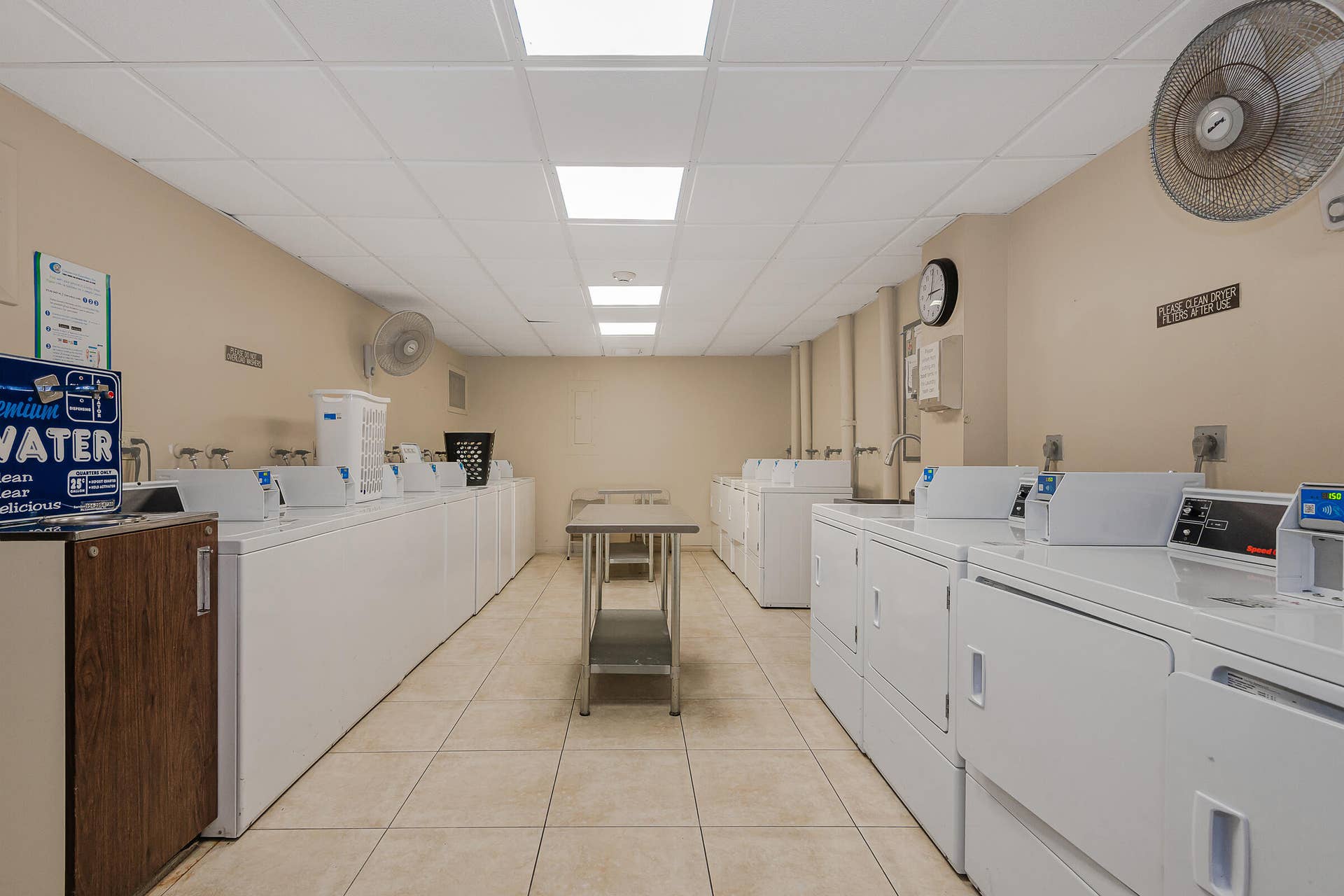 900 NE 18th Avenue, #802, Fort Lauderdale, FL 33304 0-25