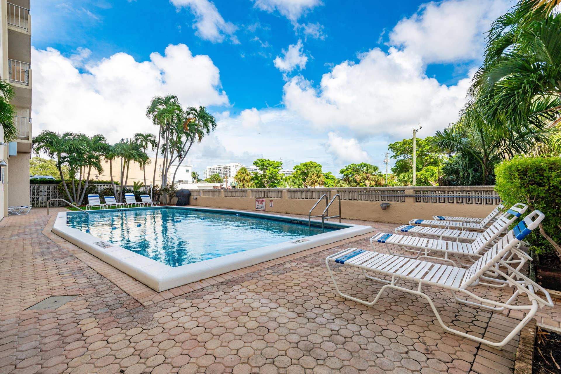 900 NE 18th Avenue, #802, Fort Lauderdale, FL 33304 0-24