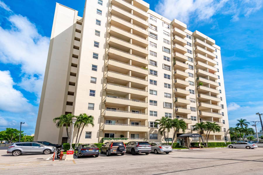 Property photo for 900 NE 18th Avenue, #802, Fort Lauderdale, FL