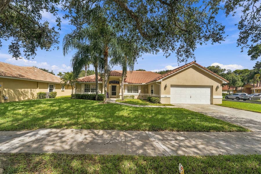 Property photo for 3705 BEACHWOOD Drive, Delray Beach, FL