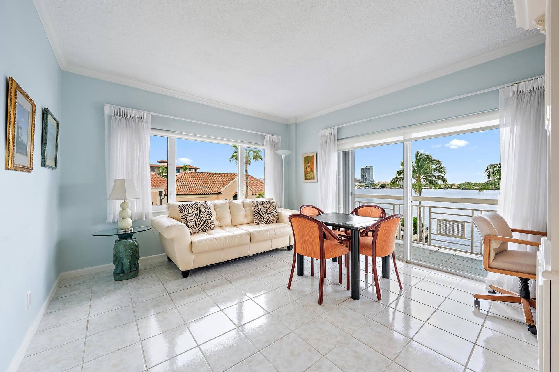 250 BRADLEY Place, #408, Palm Beach, FL 33480 Den/bed