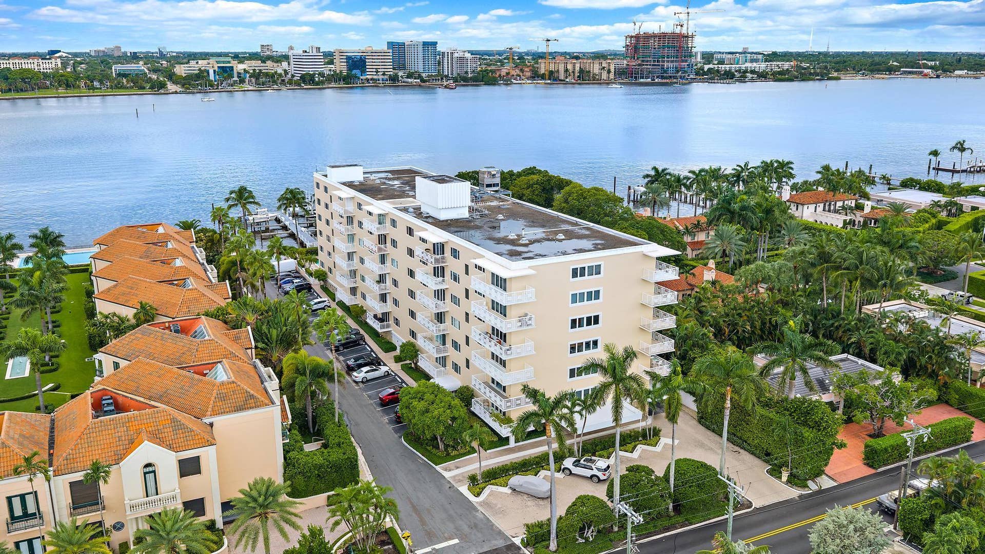 250 BRADLEY Place, #408, Palm Beach, FL 33480 West