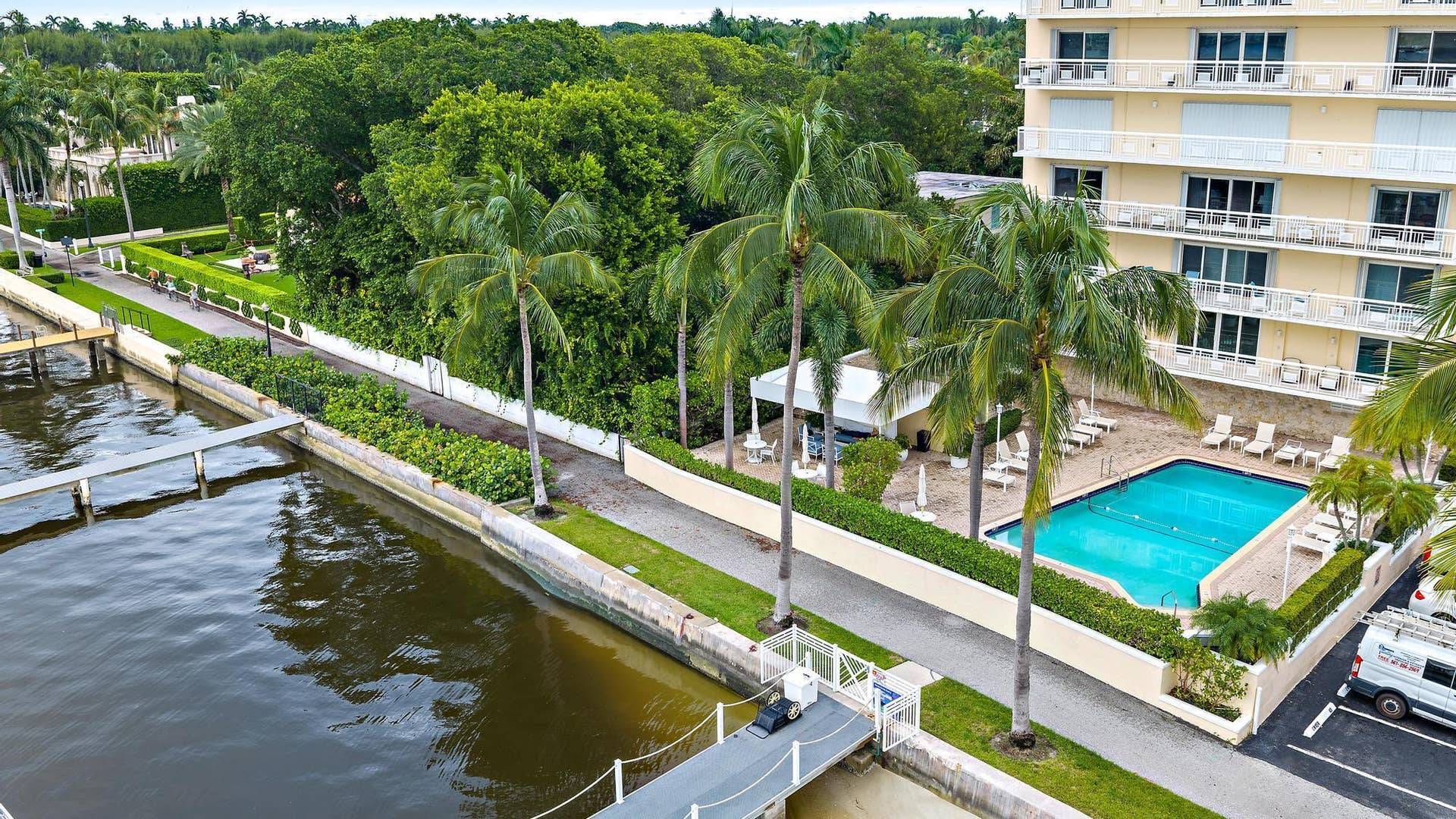 250 BRADLEY Place, #408, Palm Beach, FL 33480 Trail