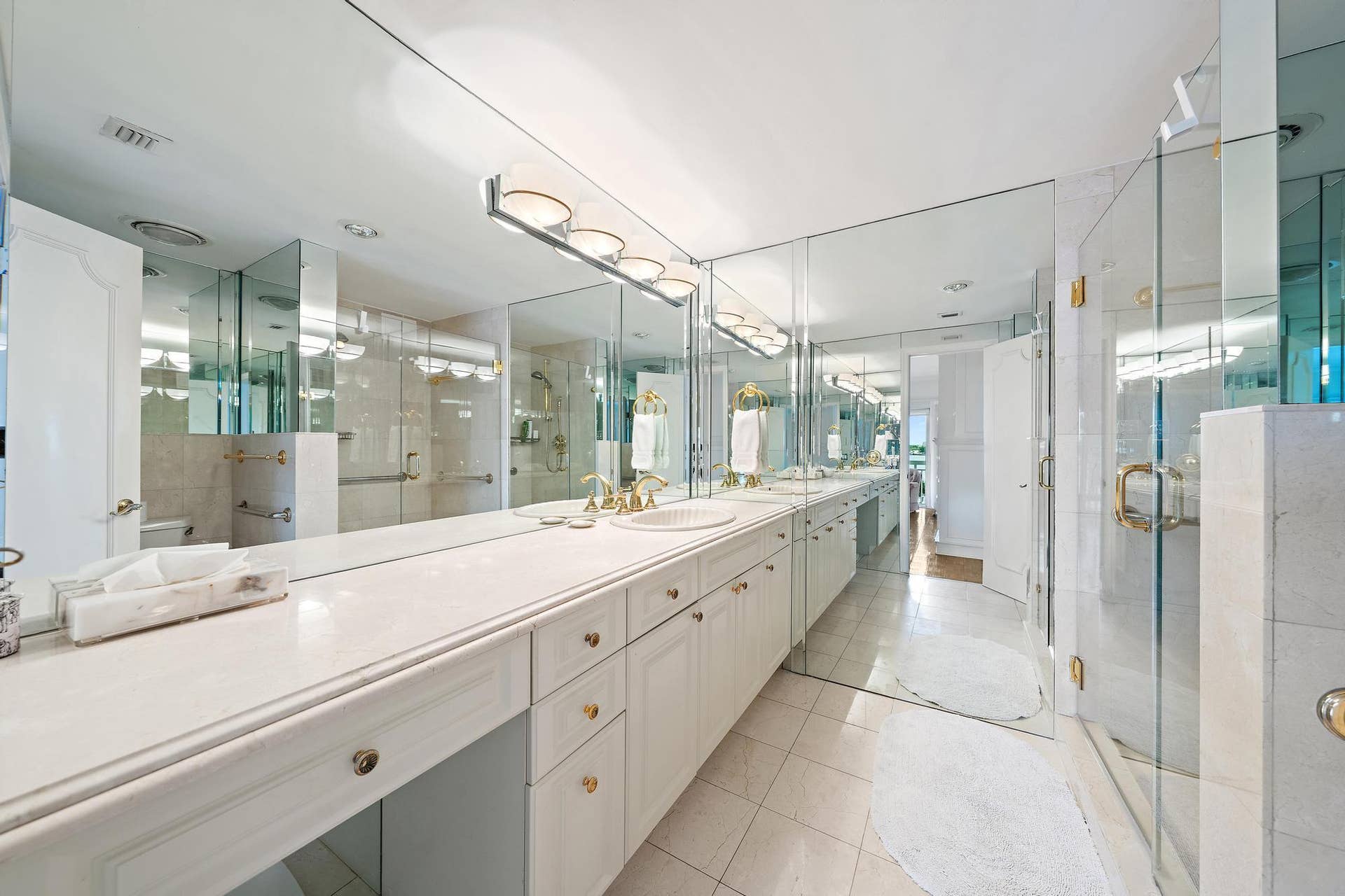250 BRADLEY Place, #408, Palm Beach, FL 33480 Primary