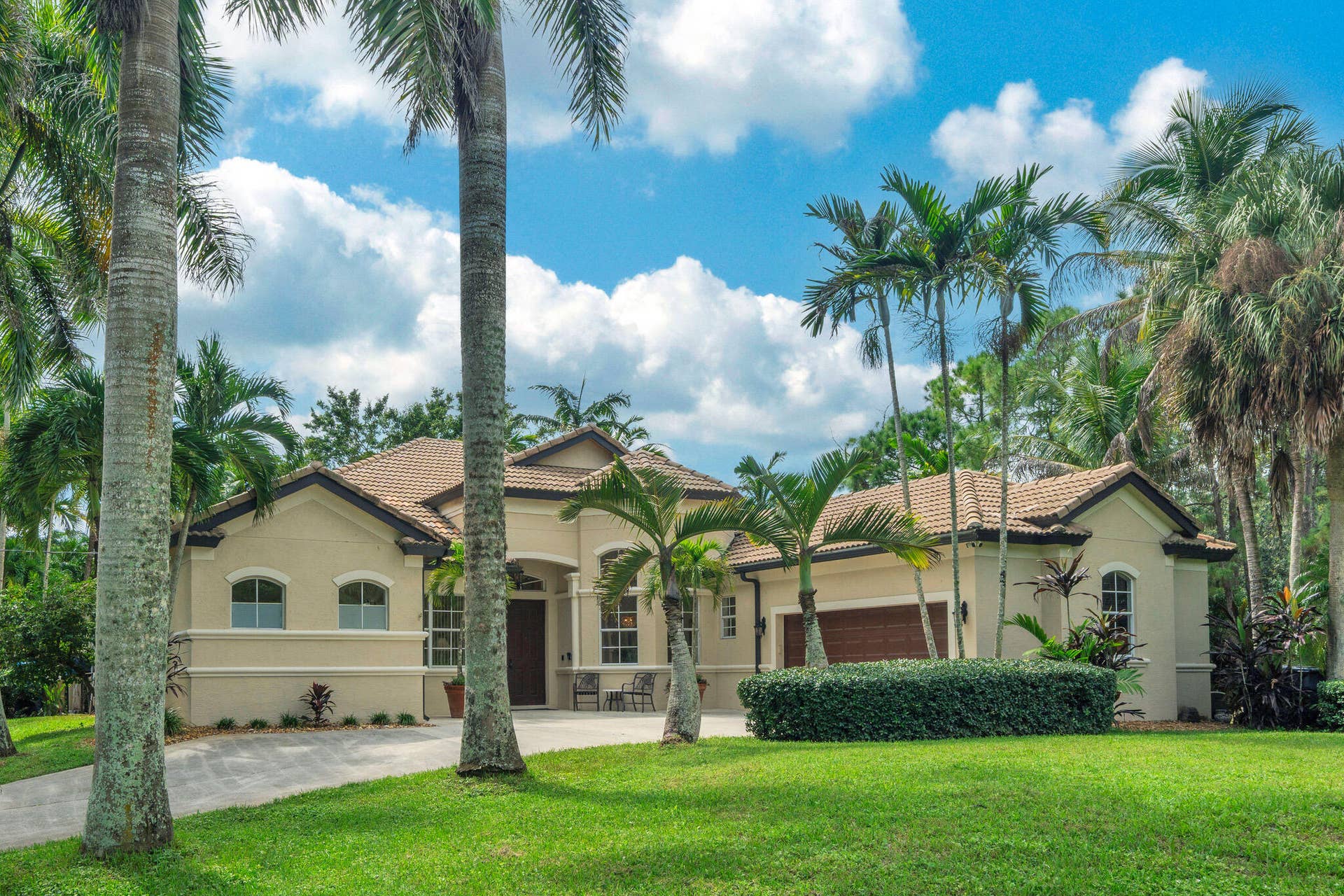 15250 Temple Boulevard, Loxahatchee, FL 33470 1 Exterior front (4)