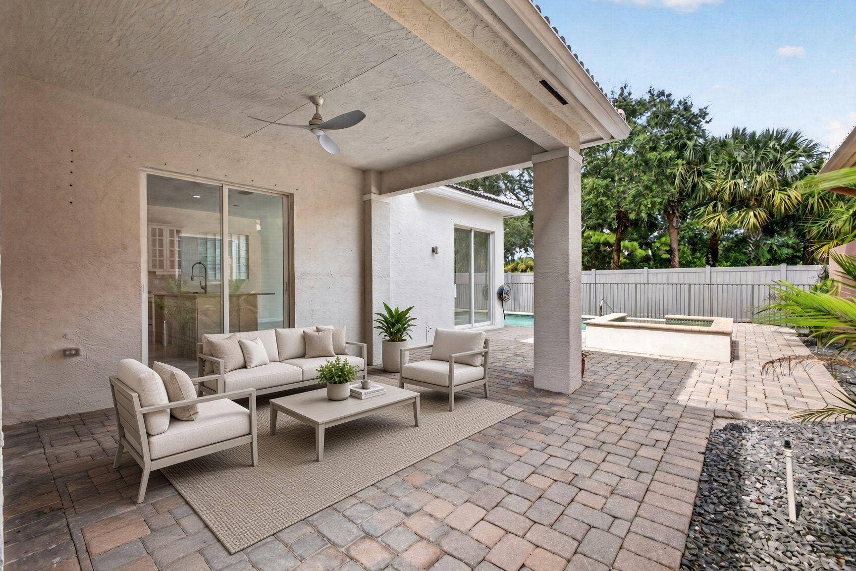 Covered Lanai / Staged