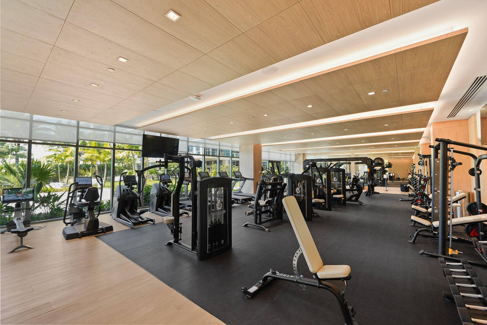 220 LAKE SHORE Drive, #2406, West Palm Beach, FL 33403 DSC05220