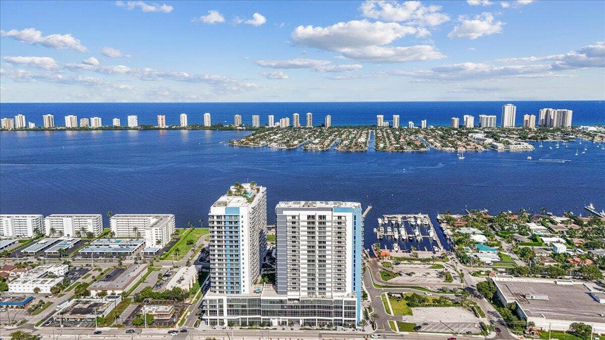 220 LAKE SHORE Drive, #2406, West Palm Beach, FL 33403 06-DJI_20261005162534_0094_D