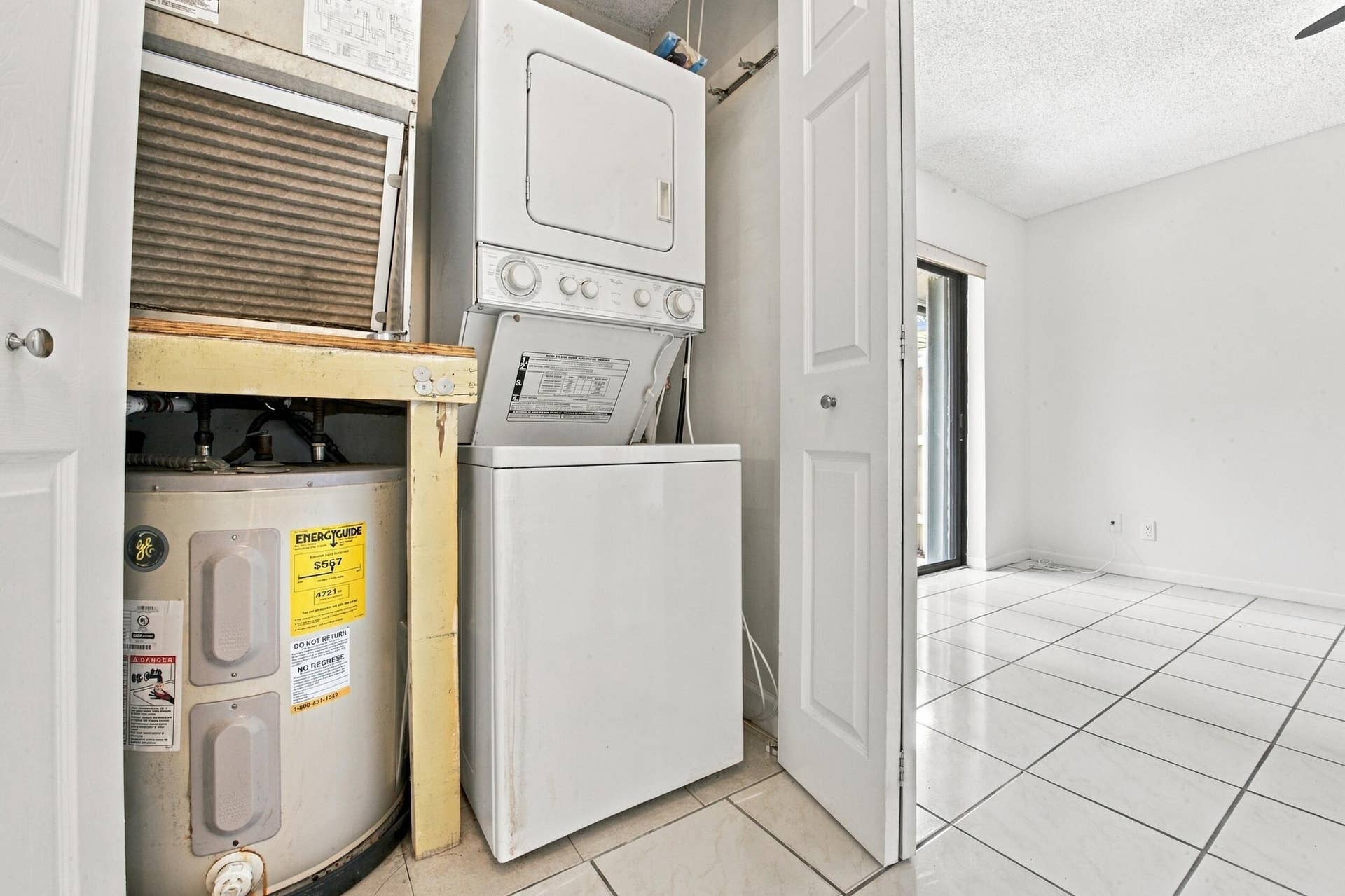 801 NW 30TH Avenue, #C, Delray Beach, FL 33445 Laundry