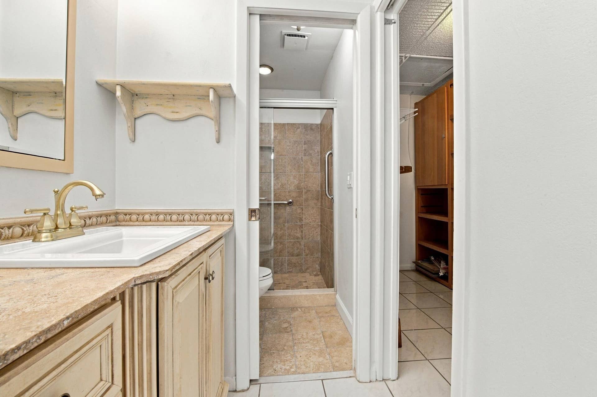 801 NW 30TH Avenue, #C, Delray Beach, FL 33445 primary Bathroom