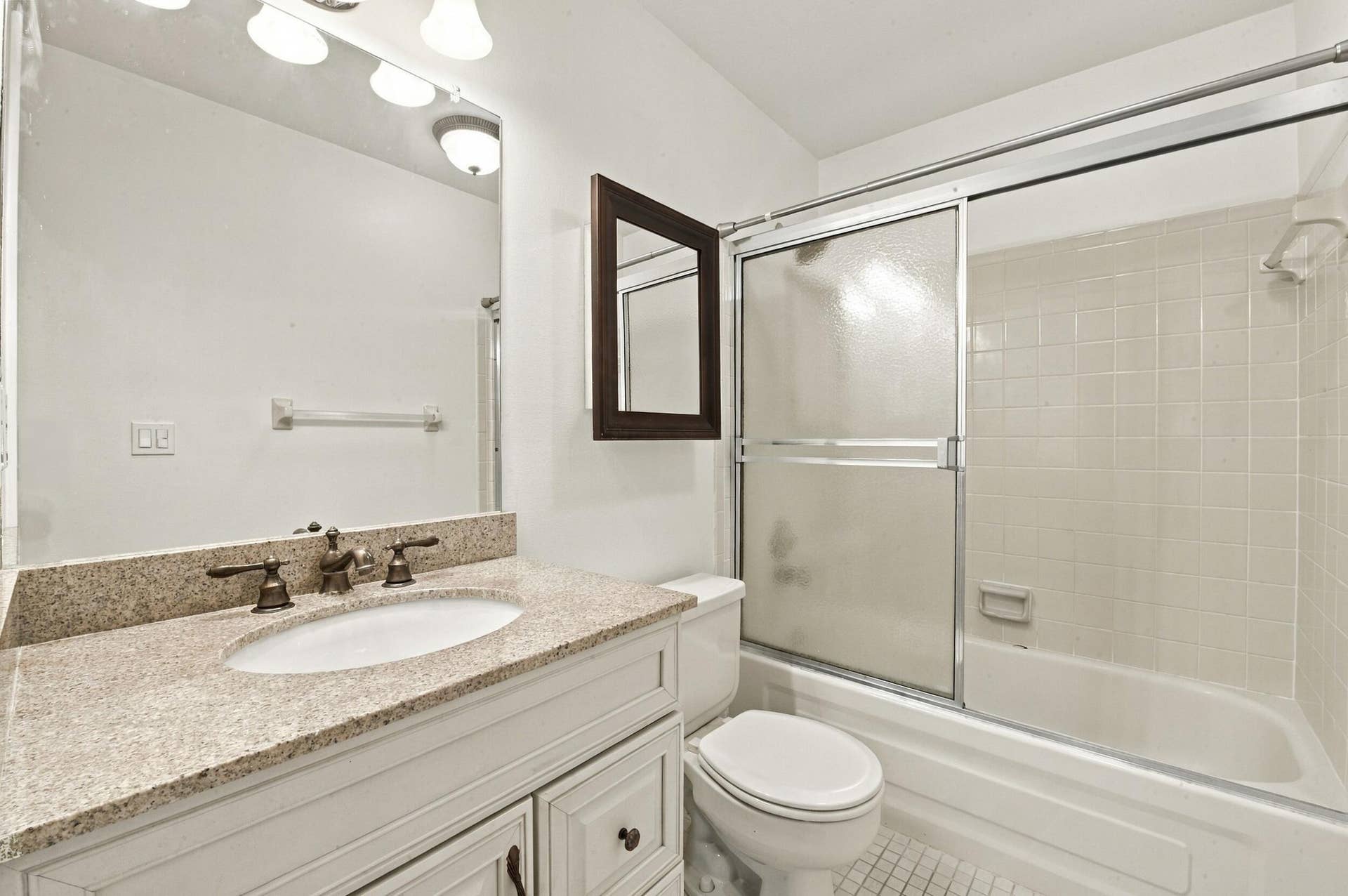 801 NW 30TH Avenue, #C, Delray Beach, FL 33445 Bathroom