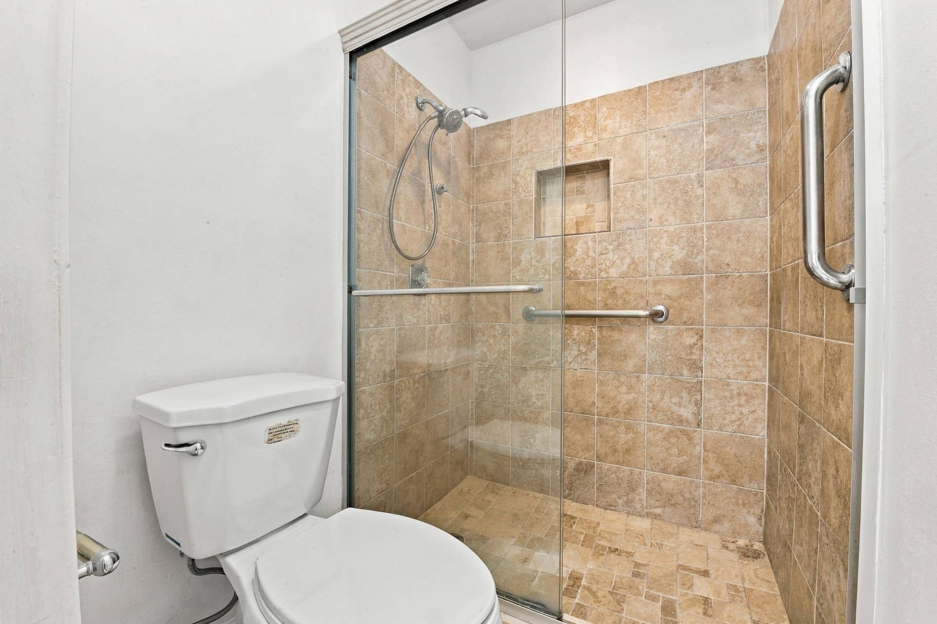 801 NW 30TH Avenue, #C, Delray Beach, FL 33445 Bathroom