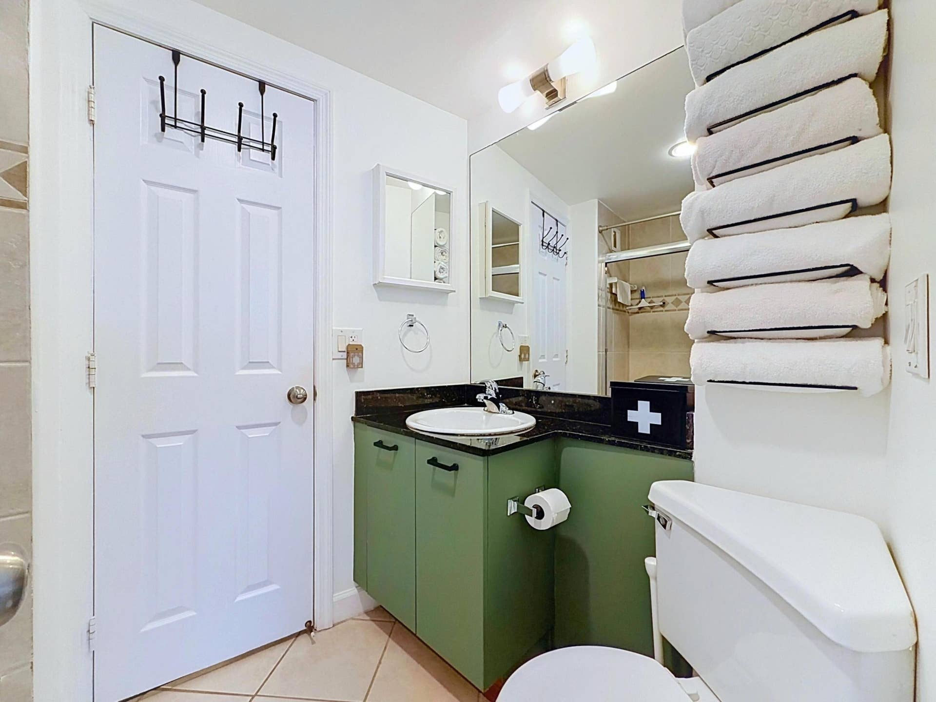 3250 NE 28th Street, #110, Fort Lauderdale, FL 33308 Bathroom