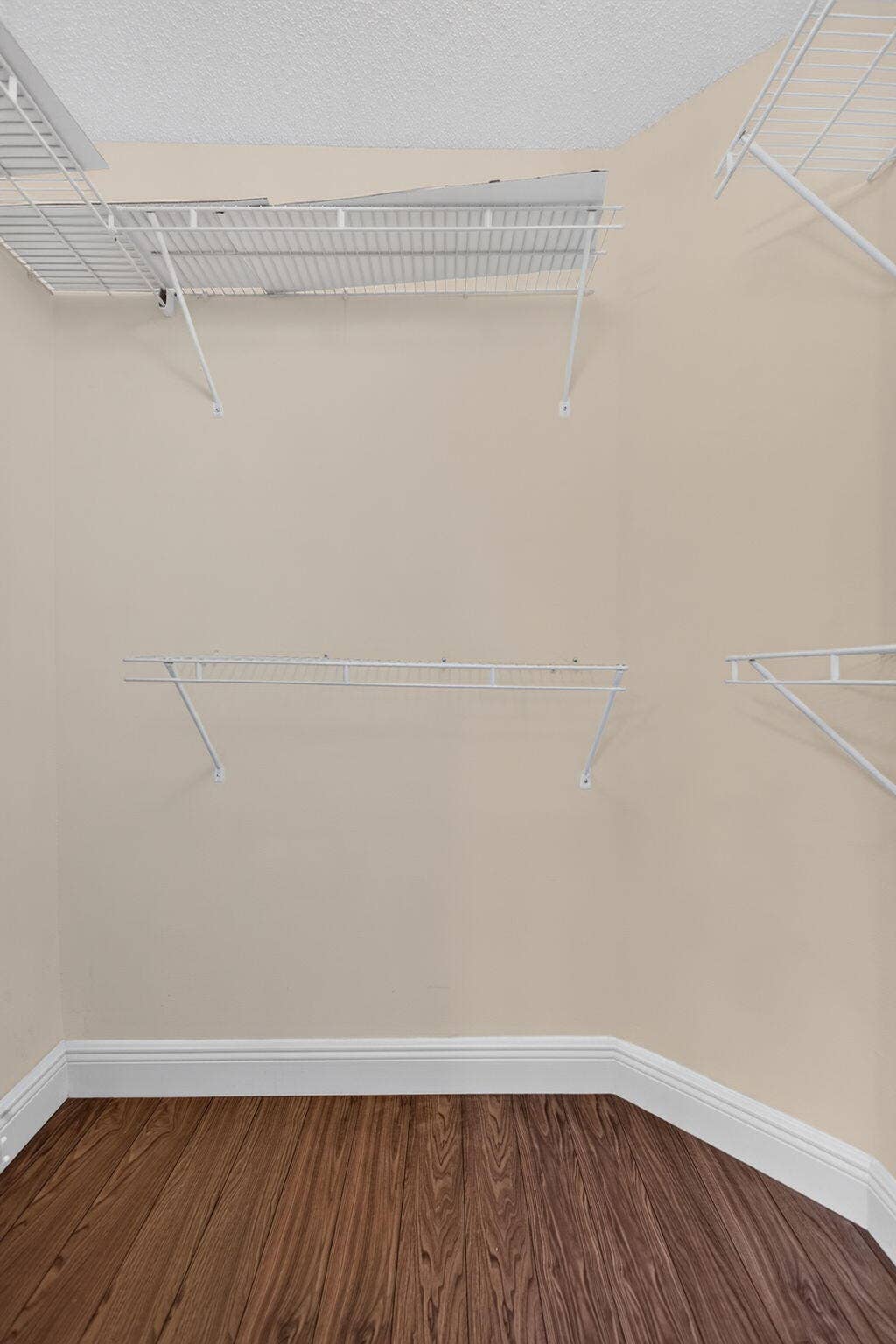 27-web-or-mls-1200-29