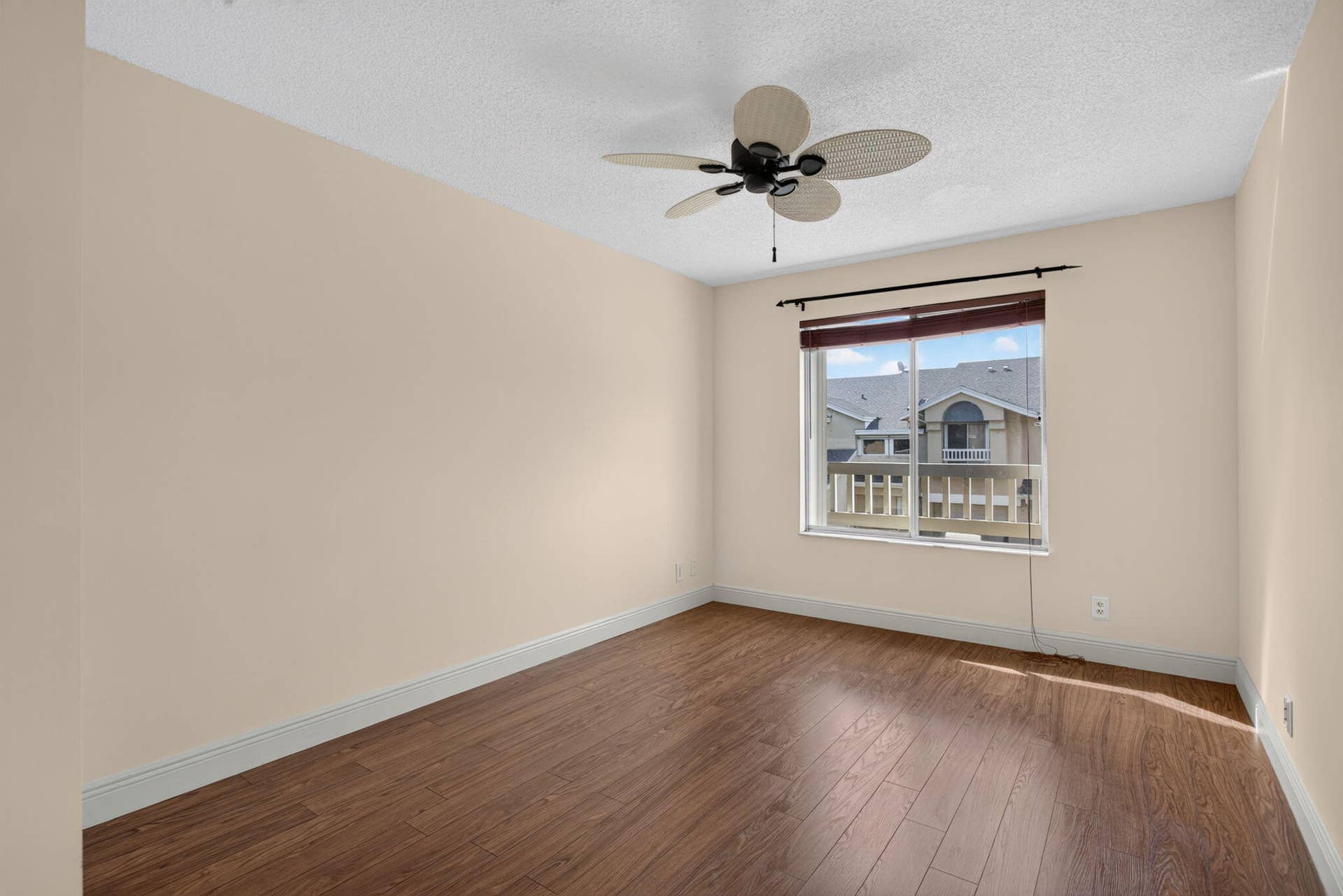 29-web-or-mls-1200-31