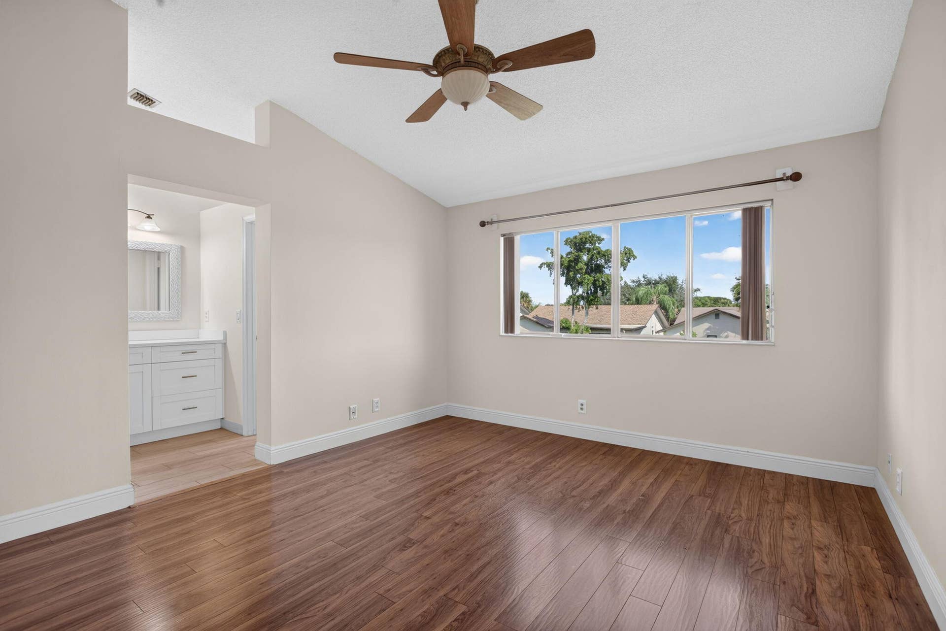 32-web-or-mls-1200-34