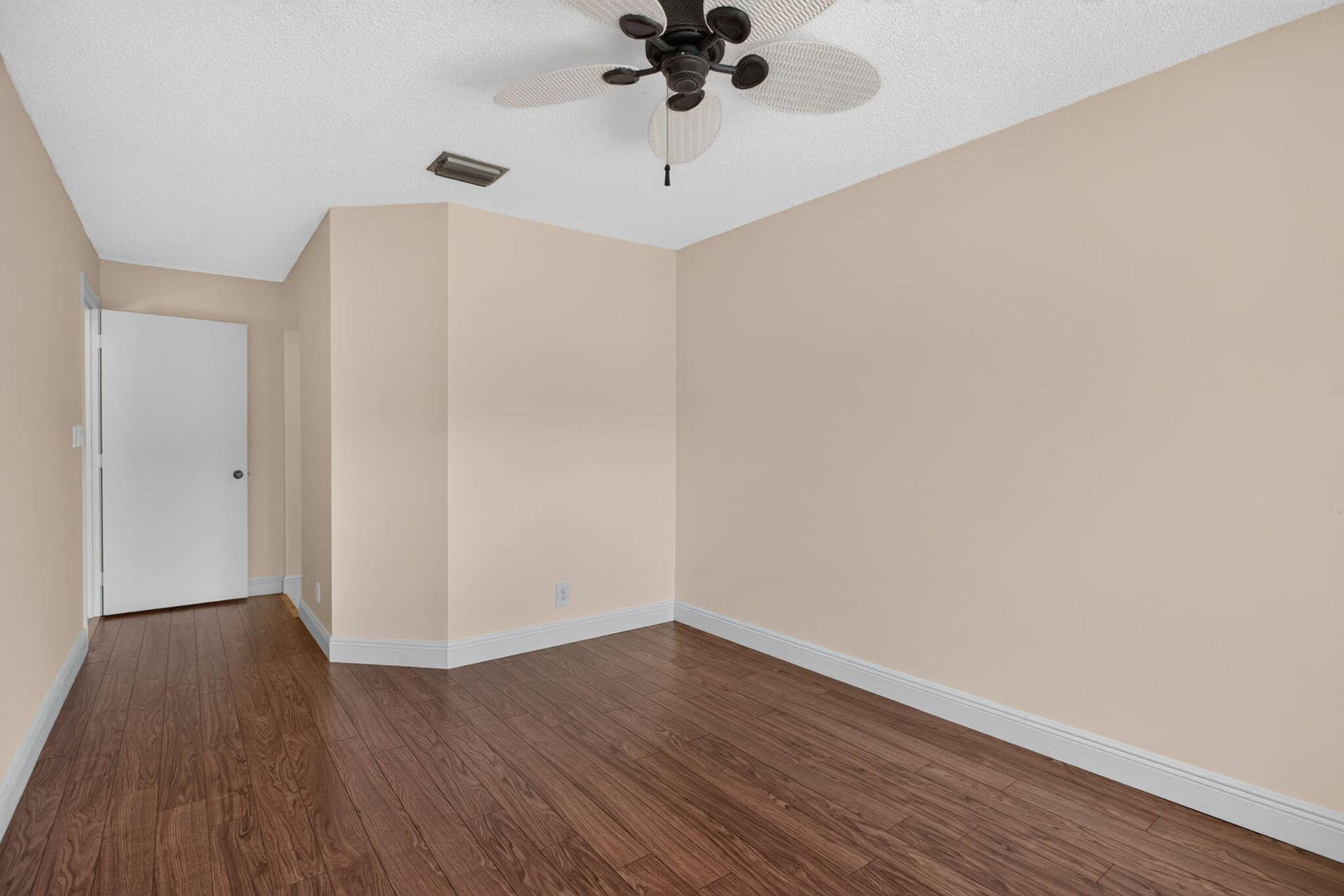 30-web-or-mls-1200-32