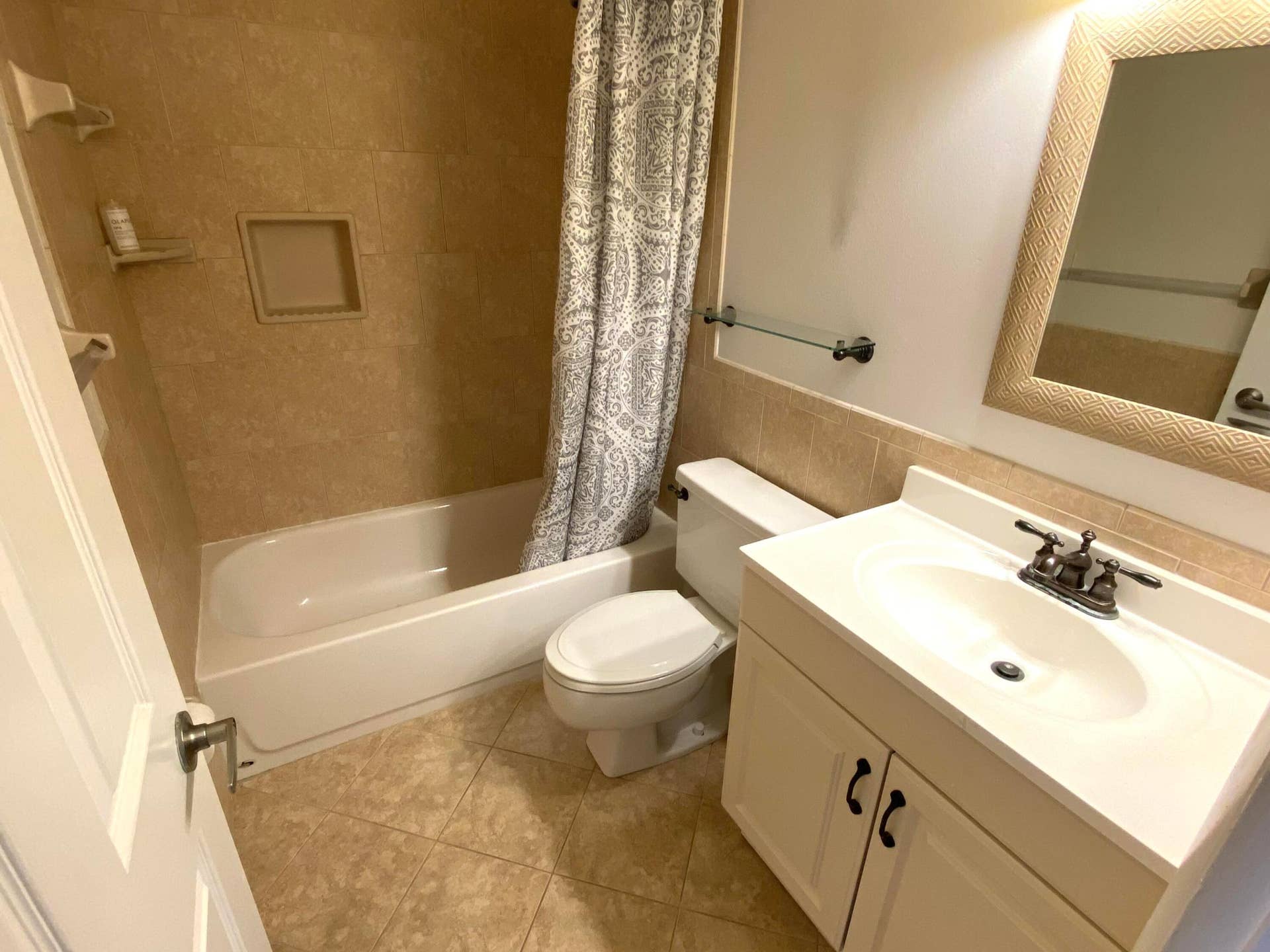Guest bathroom