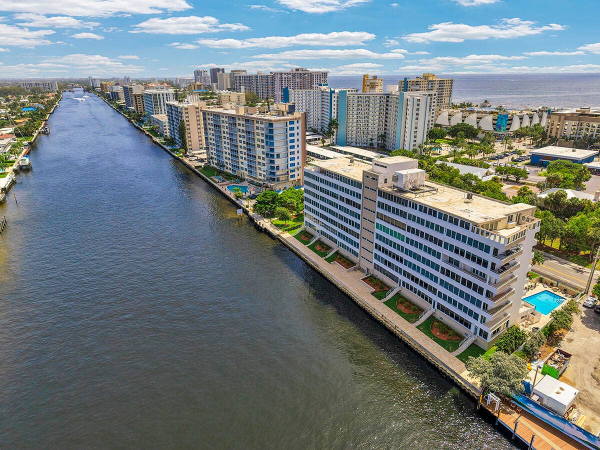 201 N Riverside Drive, #802, Pompano Beach, FL 33062 DJI_20260709111919_0490_D_1
