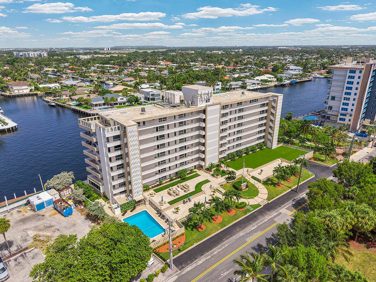 201 N Riverside Drive, #802, Pompano Beach, FL 33062 DJI_20260709111818_0488_D_1