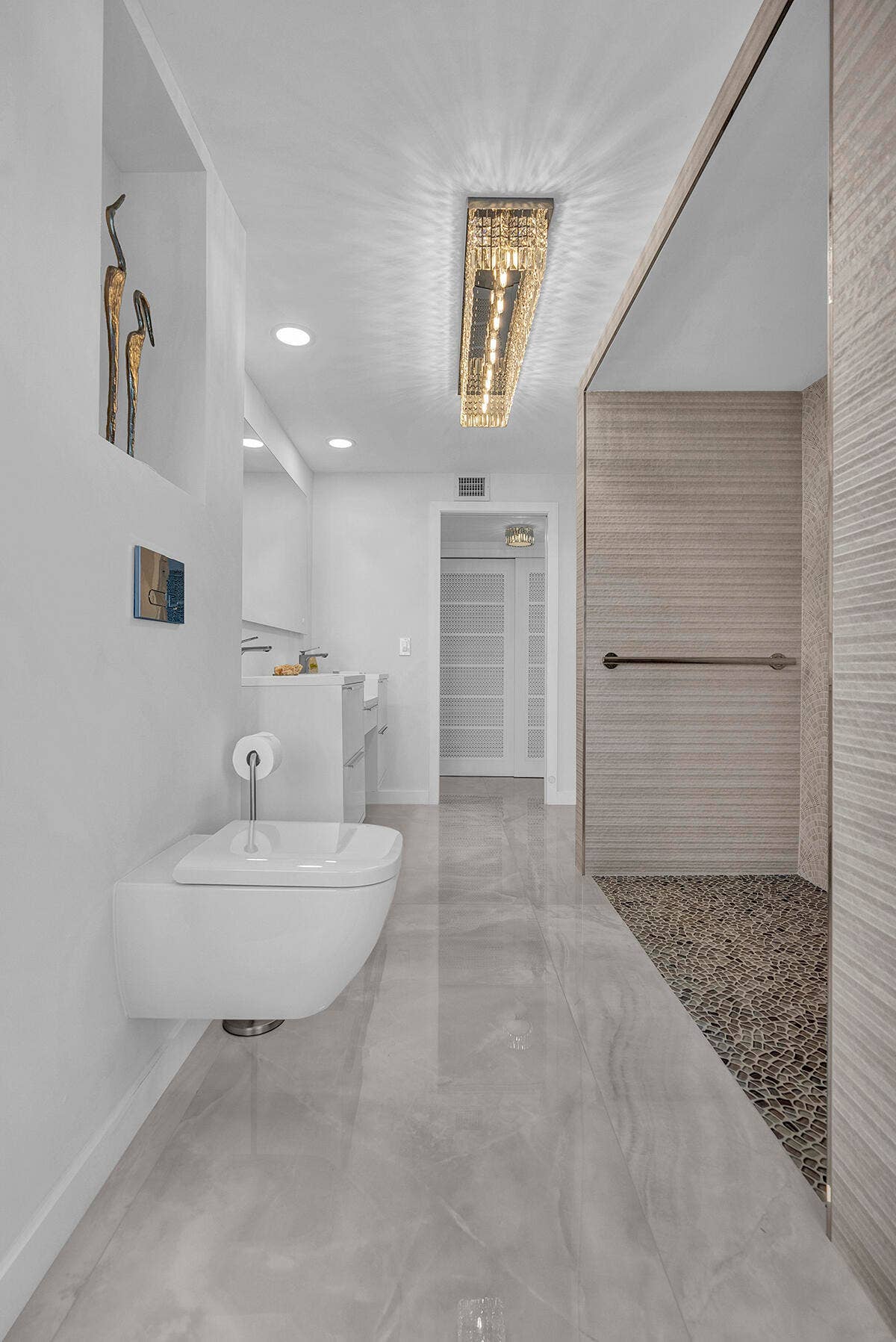 201 N Riverside Drive, #802, Pompano Beach, FL 33062 DSC08915